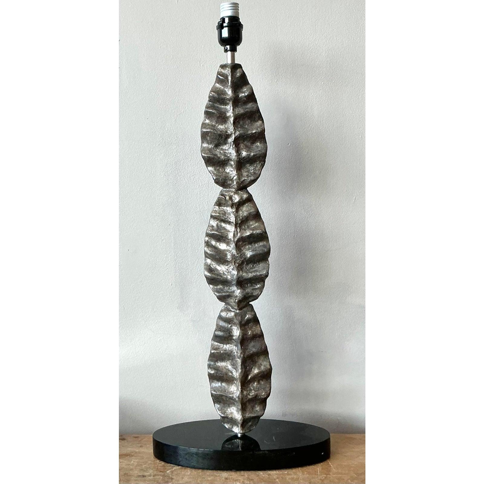 Lámpara Boho Vintage de Hojas Fundidas Brutalista en venta