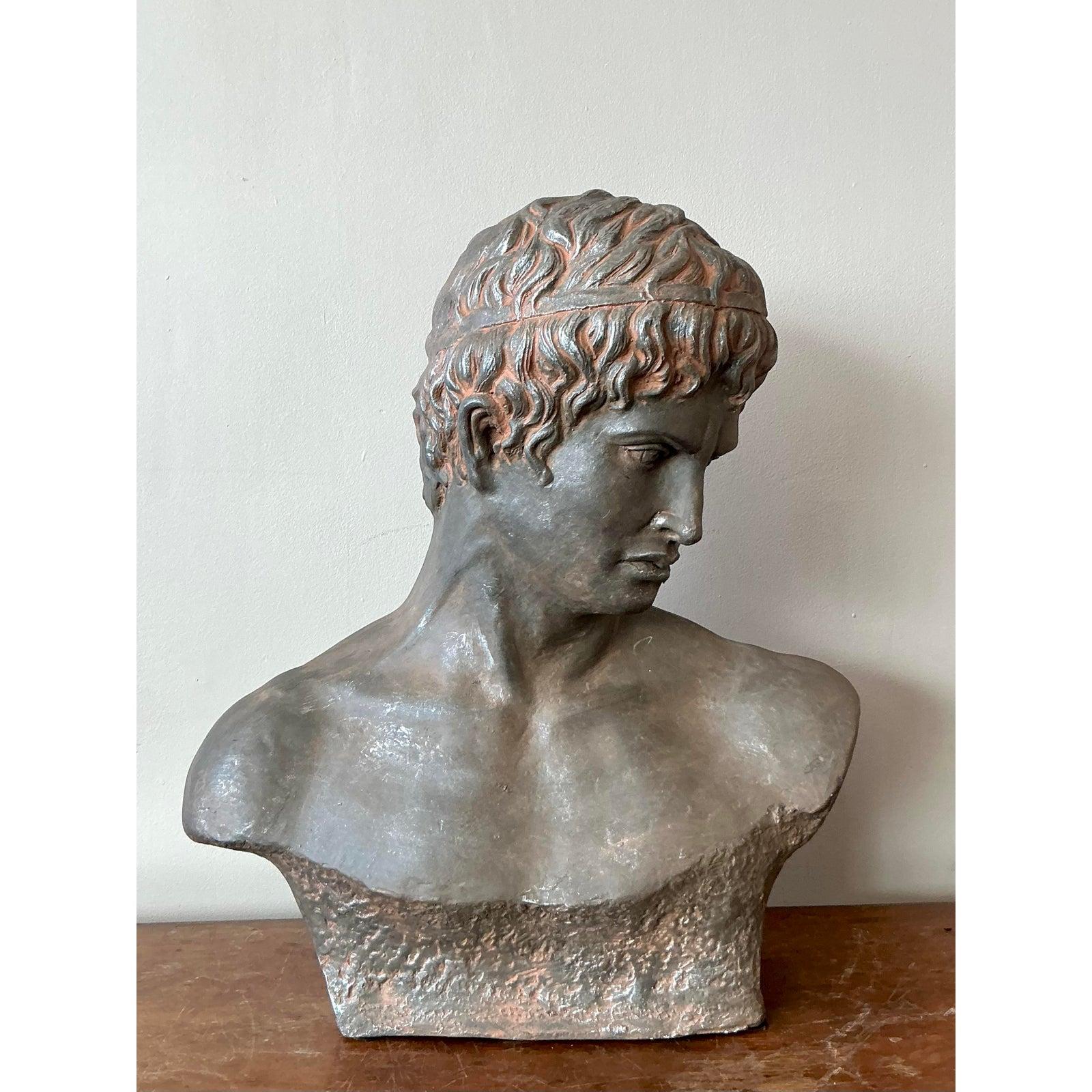 Busto in gesso di uomo vintage in stile bohémien In condizioni buone in vendita a West Palm Beach, FL