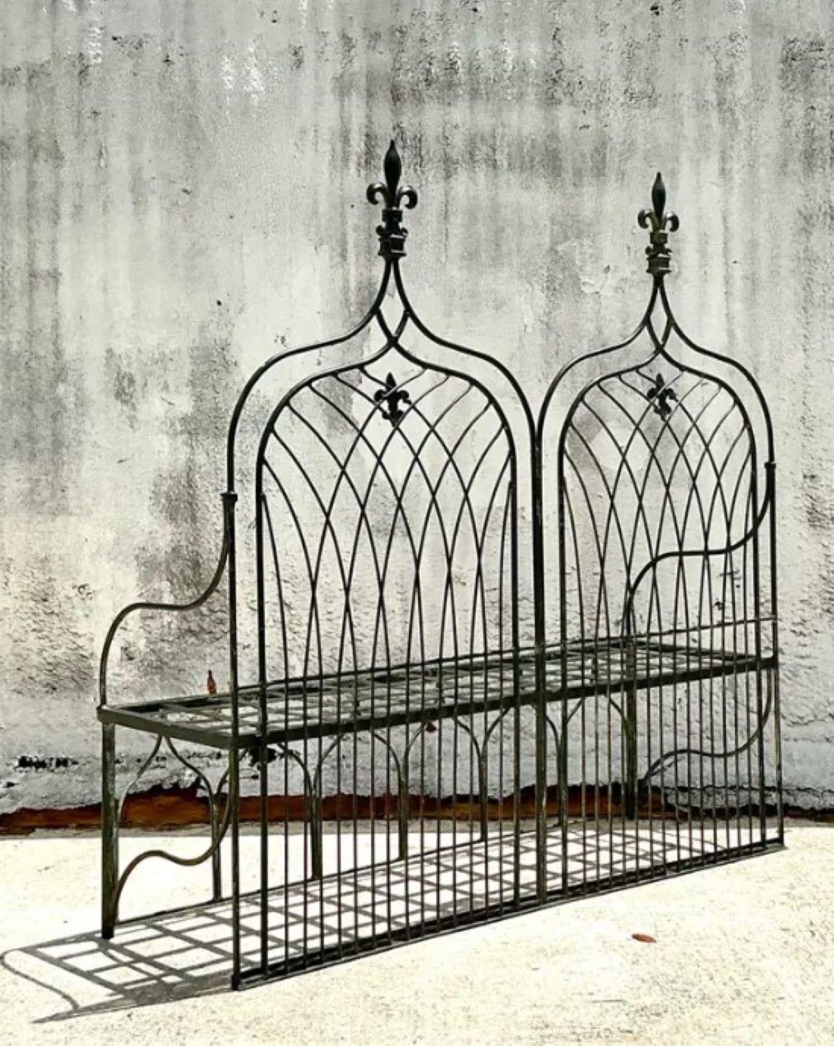Banco Vintage Boho Catedral de Hierro Forjado Norteamericano en venta