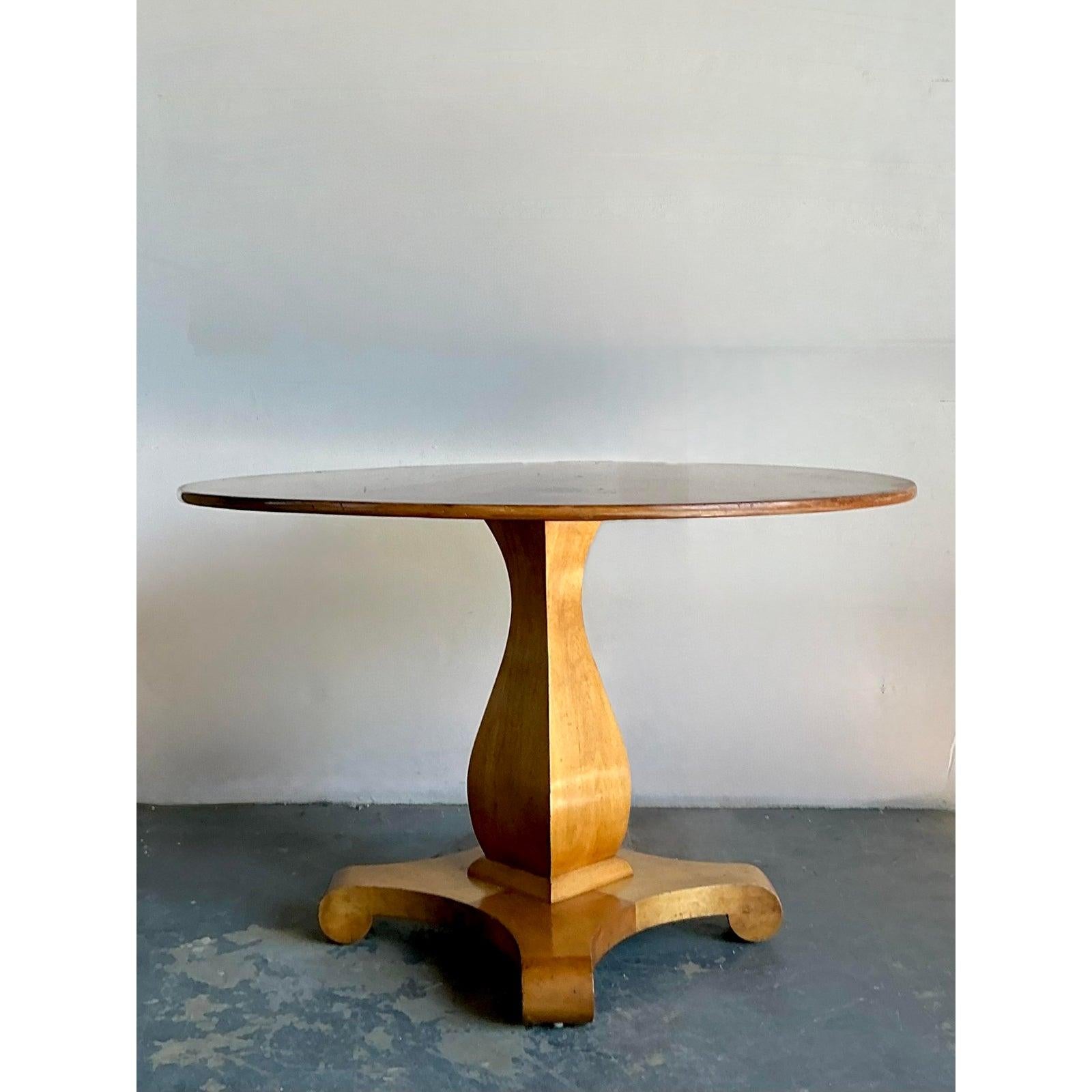 20ième siècle Vintage By A Hall Table centrale d'après Biedermeier en vente