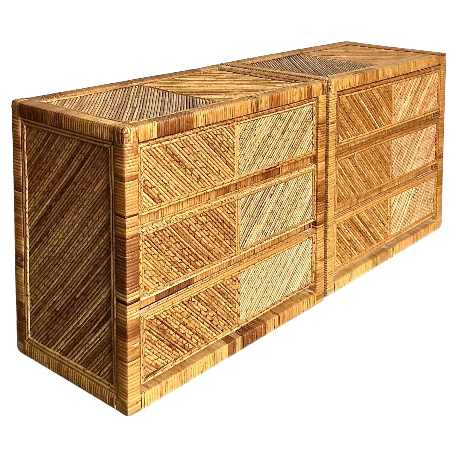 Cassettiera con matita Chevron Vintage By - Una coppia in vendita