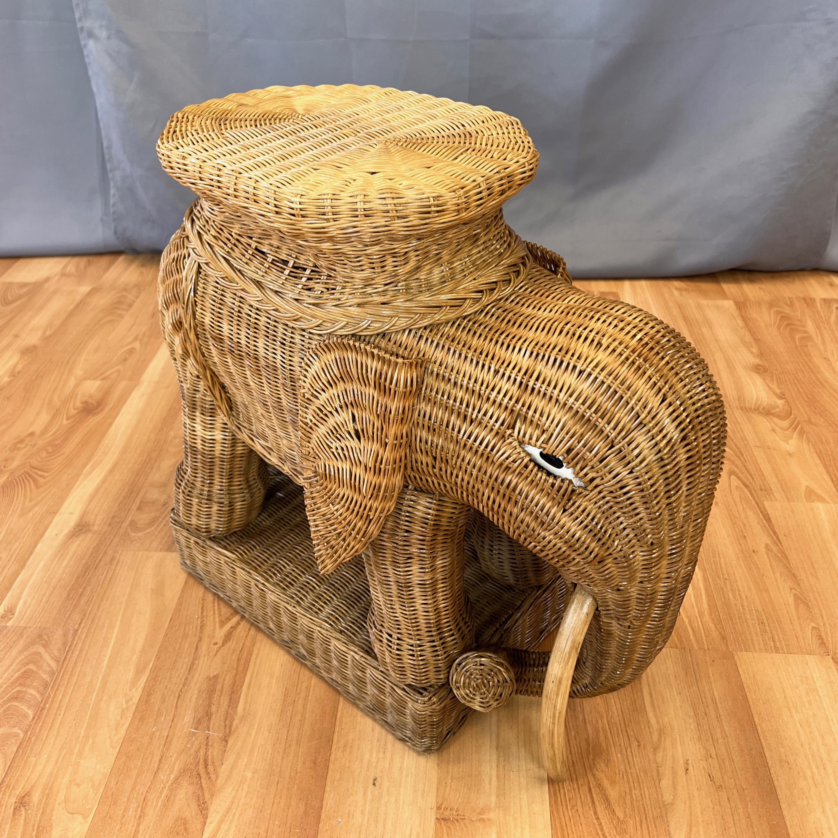 Vintage Boho Chic Natural Wicker & Rattan Elephant Side Table with Tray, 1970s 4