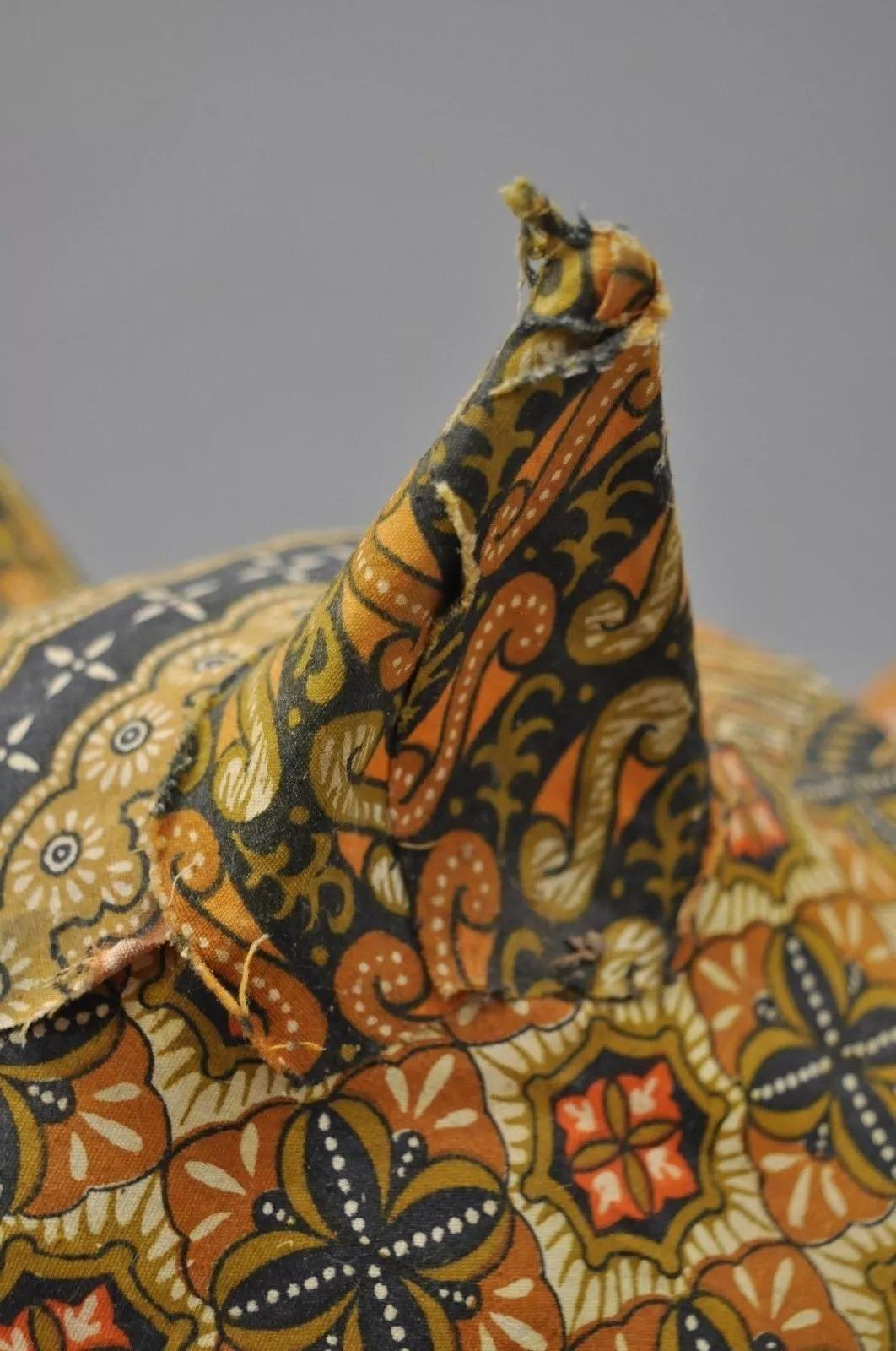 Tissu Pot de jardinière vintage Boho Chic en papier mâché, tissu orange, pièce de collection éclectique en vente