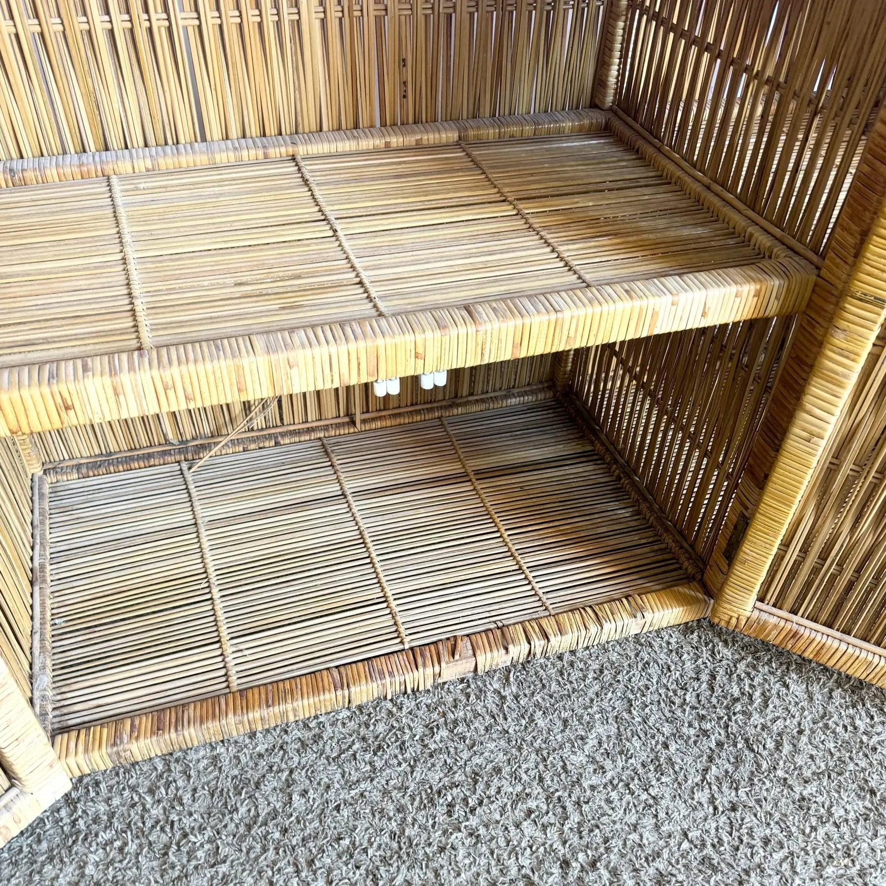 Vintage Boho Chic Wicker Credenza/Buffet In Good Condition For Sale In Delray Beach, FL