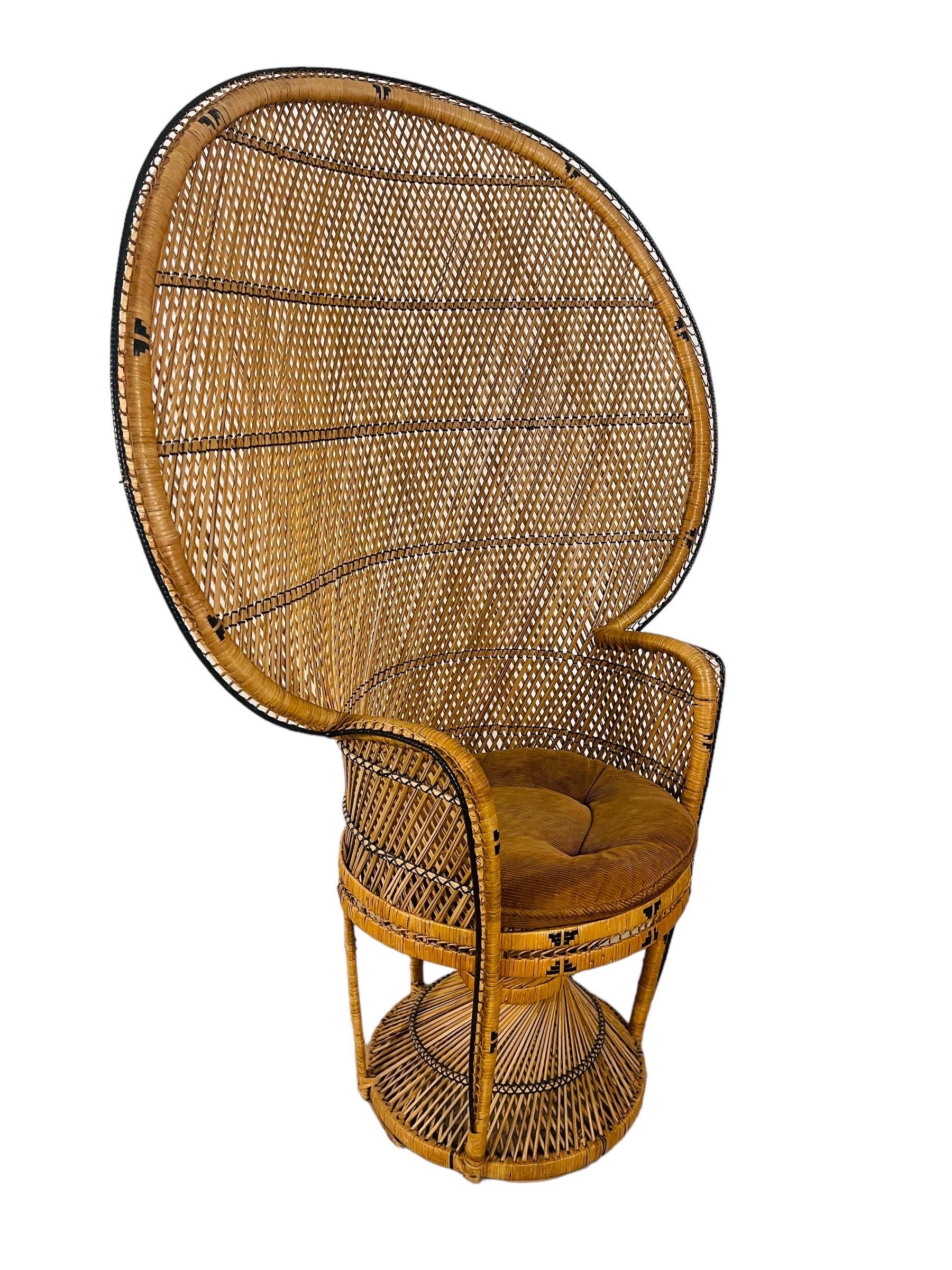 Vintage Boho Chic Wicker, Rattan Peacock Chair For Sale 4
