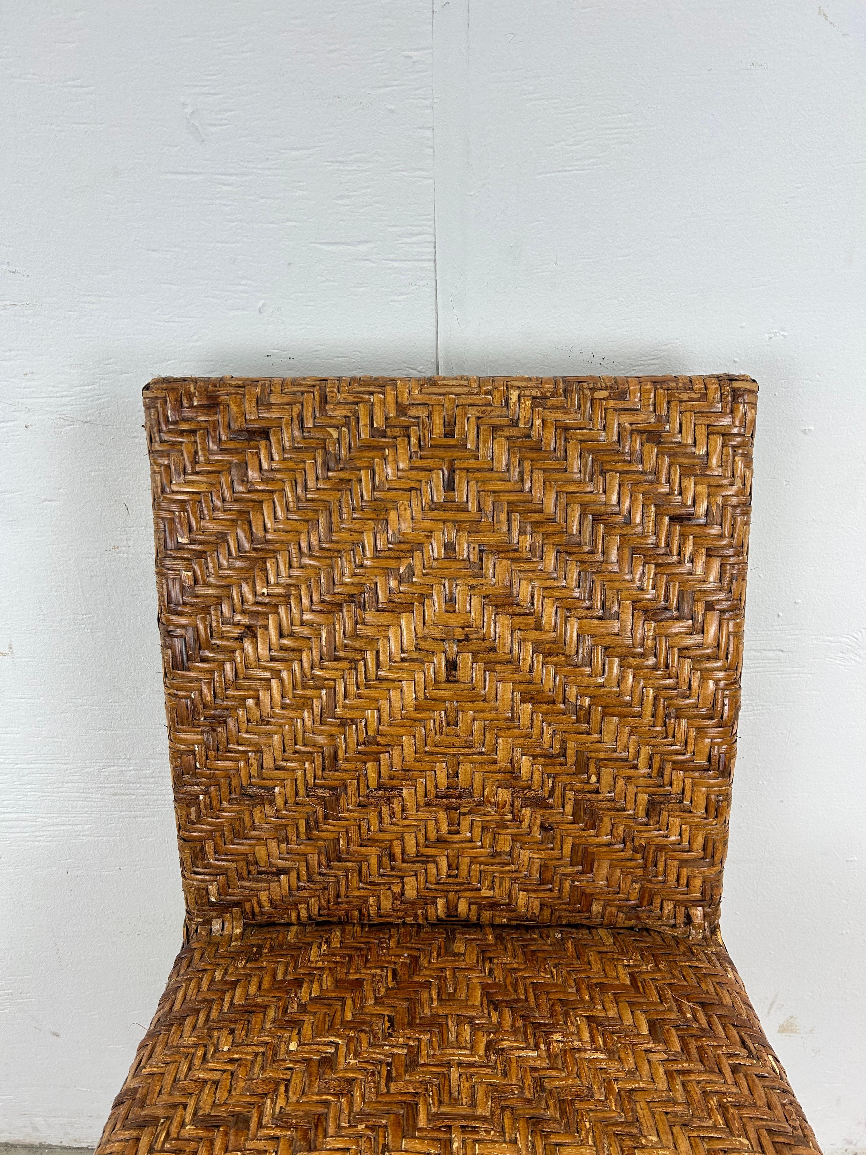 20ième siècle Chaise d'appoint vintage en osier Boho Chic en vente