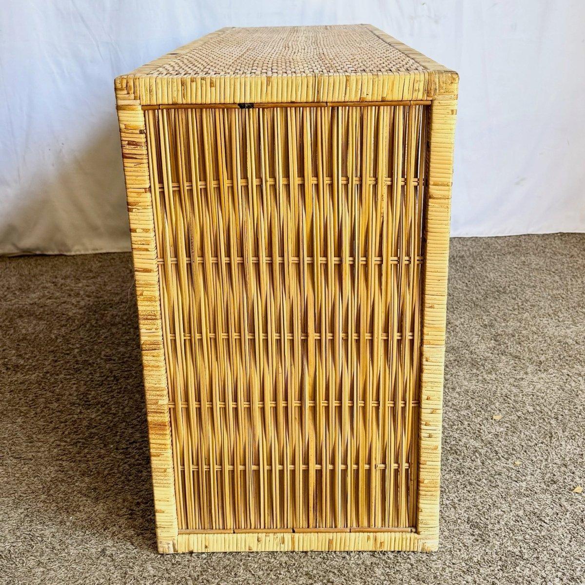 Vintage Boho Chic Woven Wicker Credenza In Good Condition For Sale In Delray Beach, FL