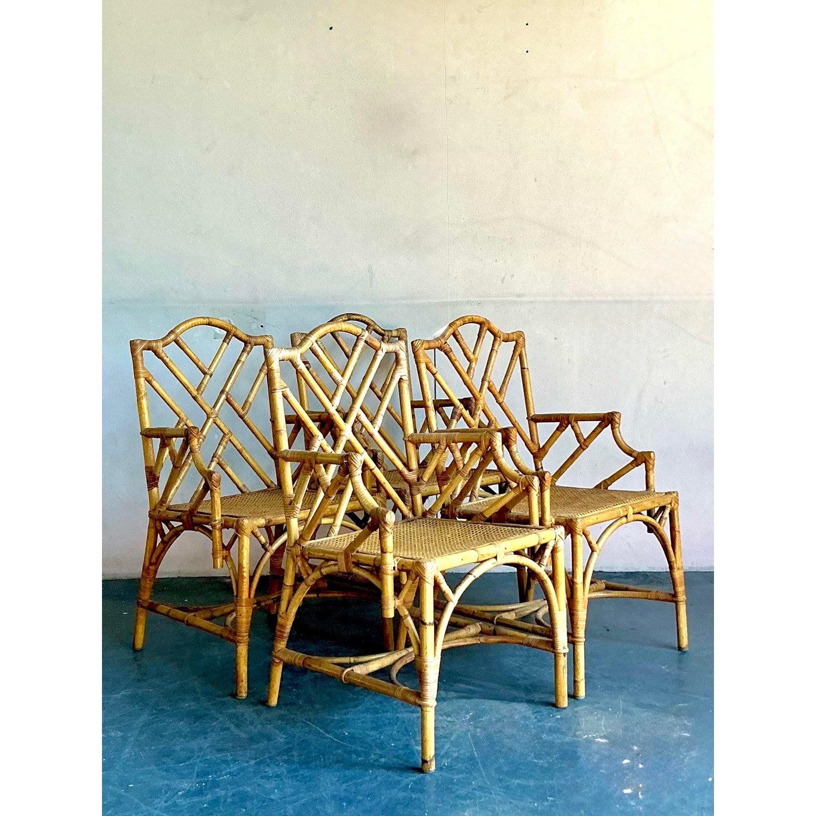 Juego de 4 sillones de comedor de bambú Chippendale chinos de estilo boho vintage Bambú en venta