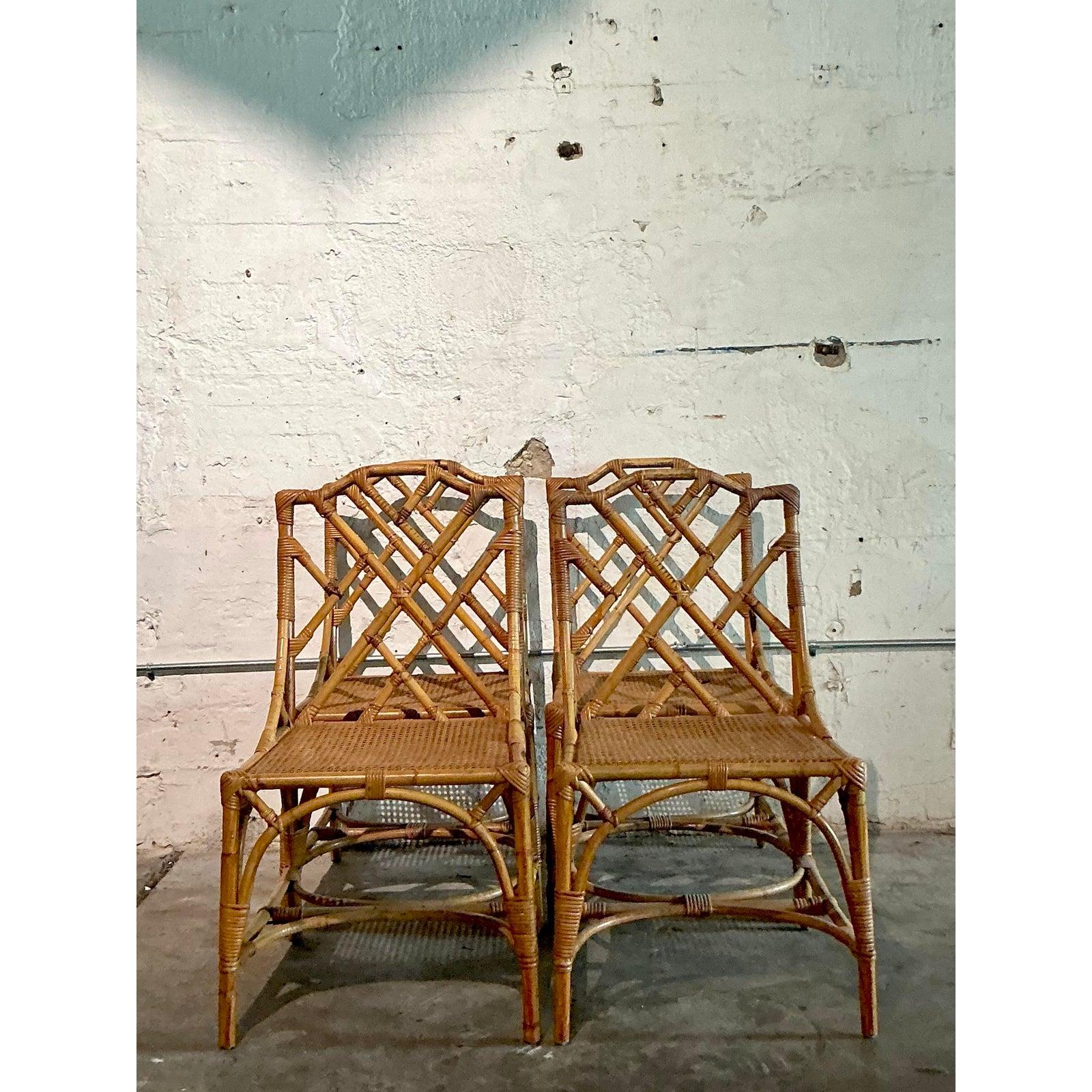 Philippin Chaises de salle à manger en bambou vintage Boho Chinese Chippendale - Lot de quatre en vente