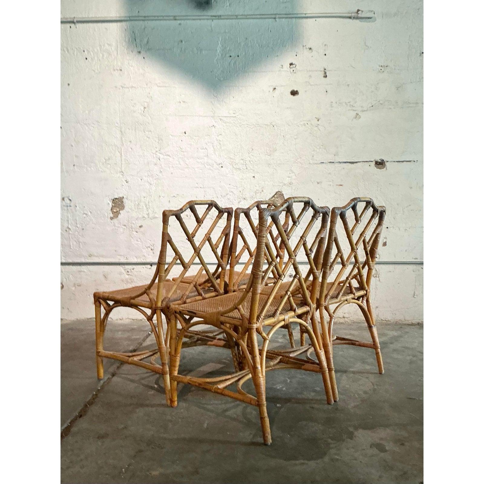 Bambou Chaises de salle à manger en bambou vintage Boho Chinese Chippendale - Lot de quatre en vente