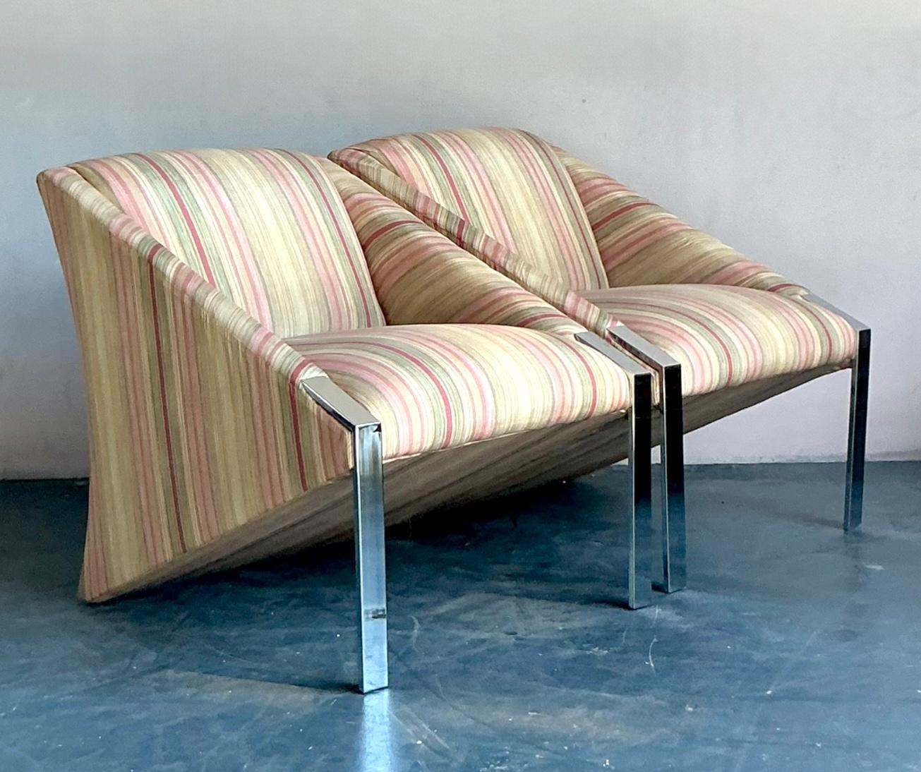 Sillas de salón vintage boho con estructura cromada según Andree Putman - Un par siglo XX en venta