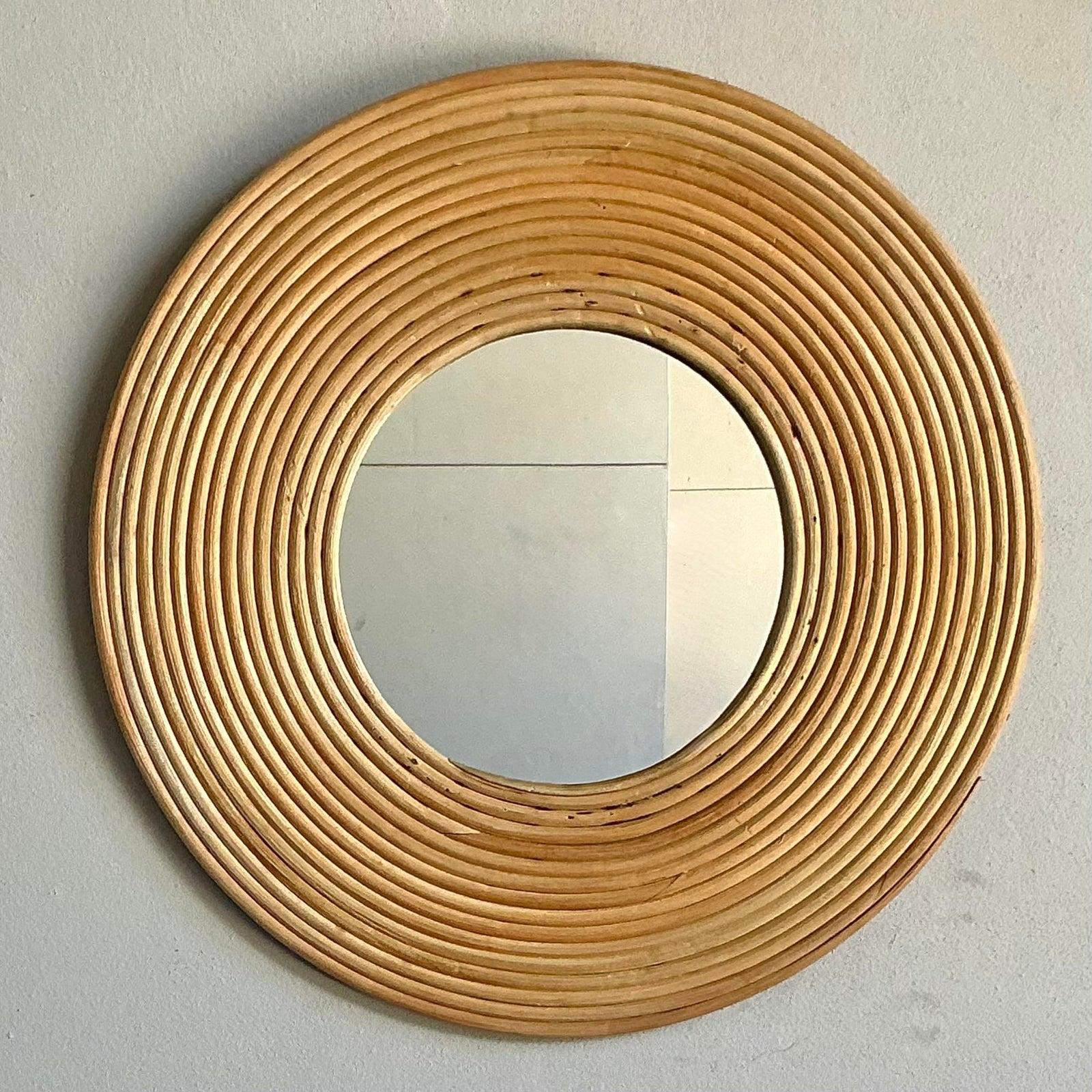 Miroir Vintage Boho en forme de crayon enroulé Bon état - En vente à West Palm Beach, FL
