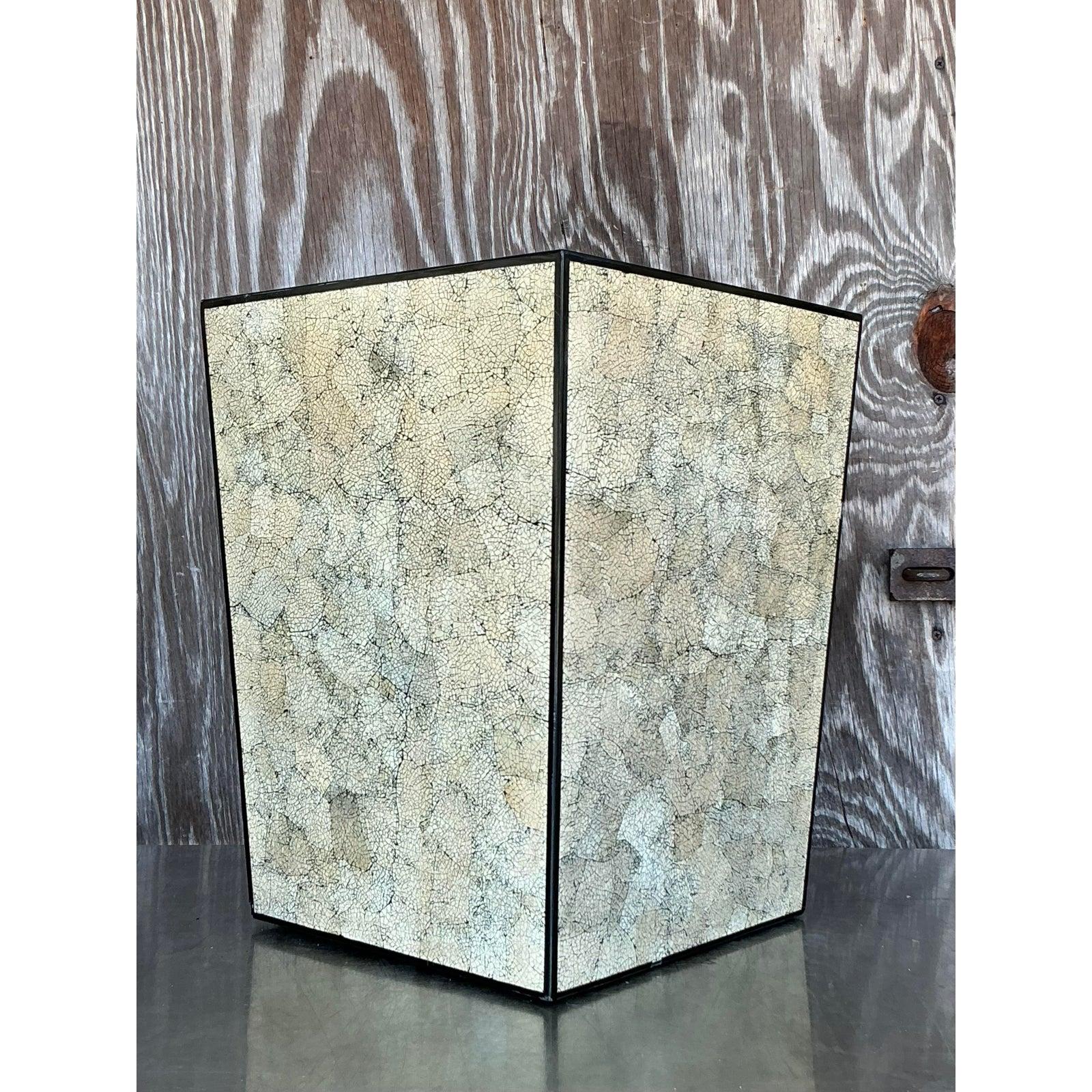 Vintage Boho Coquille D’Oeuf Eggshell Side Table In Good Condition For Sale In west palm beach, FL