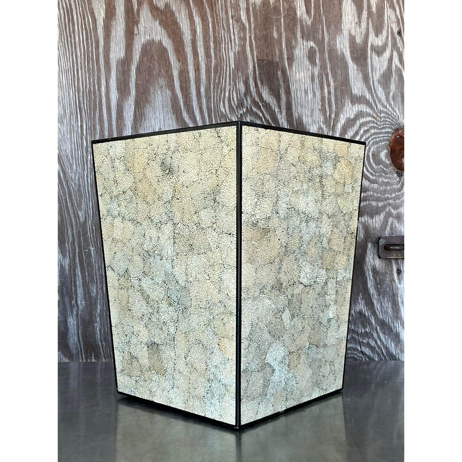 Vintage Boho Coquille D’Oeuf Eggshell Side Table For Sale 2