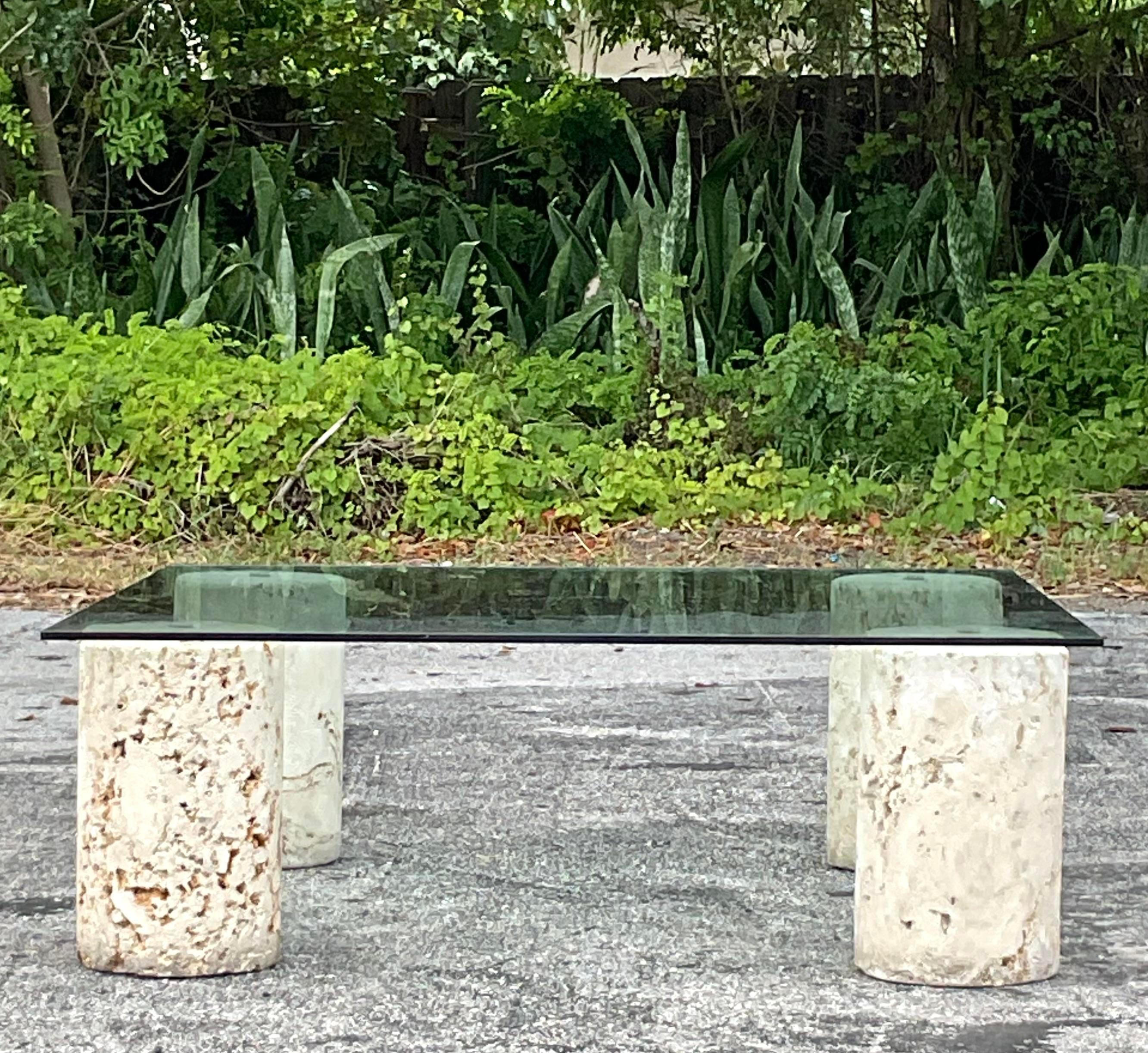 Pierre Table basse à cylindre en pierre Coquina Vintage Boho en vente