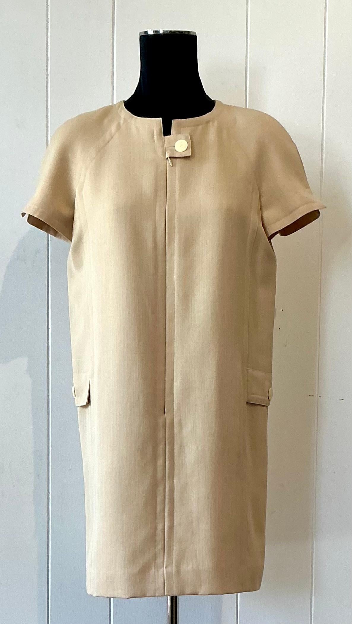 Brown Vintage Boho Courrege Short Sleeve Dress For Sale