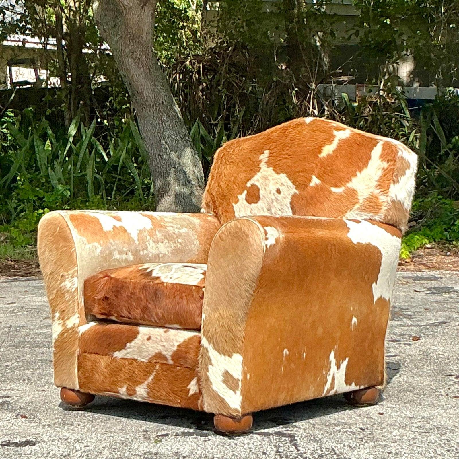 Vintage Boho Cowhide Lounge Stuhl im Angebot 1