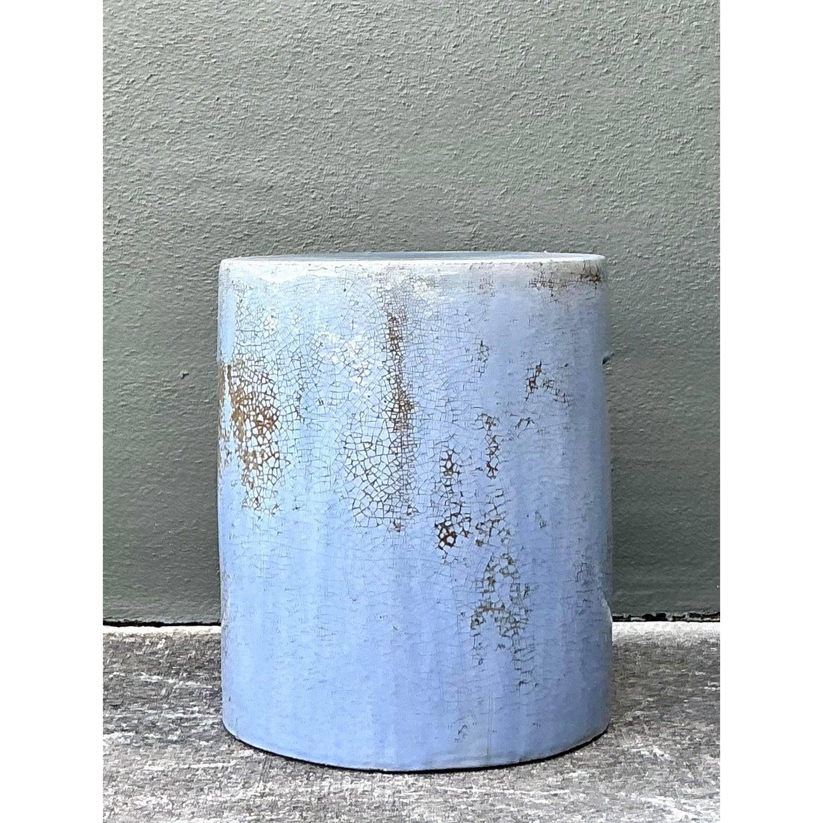 Chinois Vintage Boho Crackle Glaze Low Stool en vente