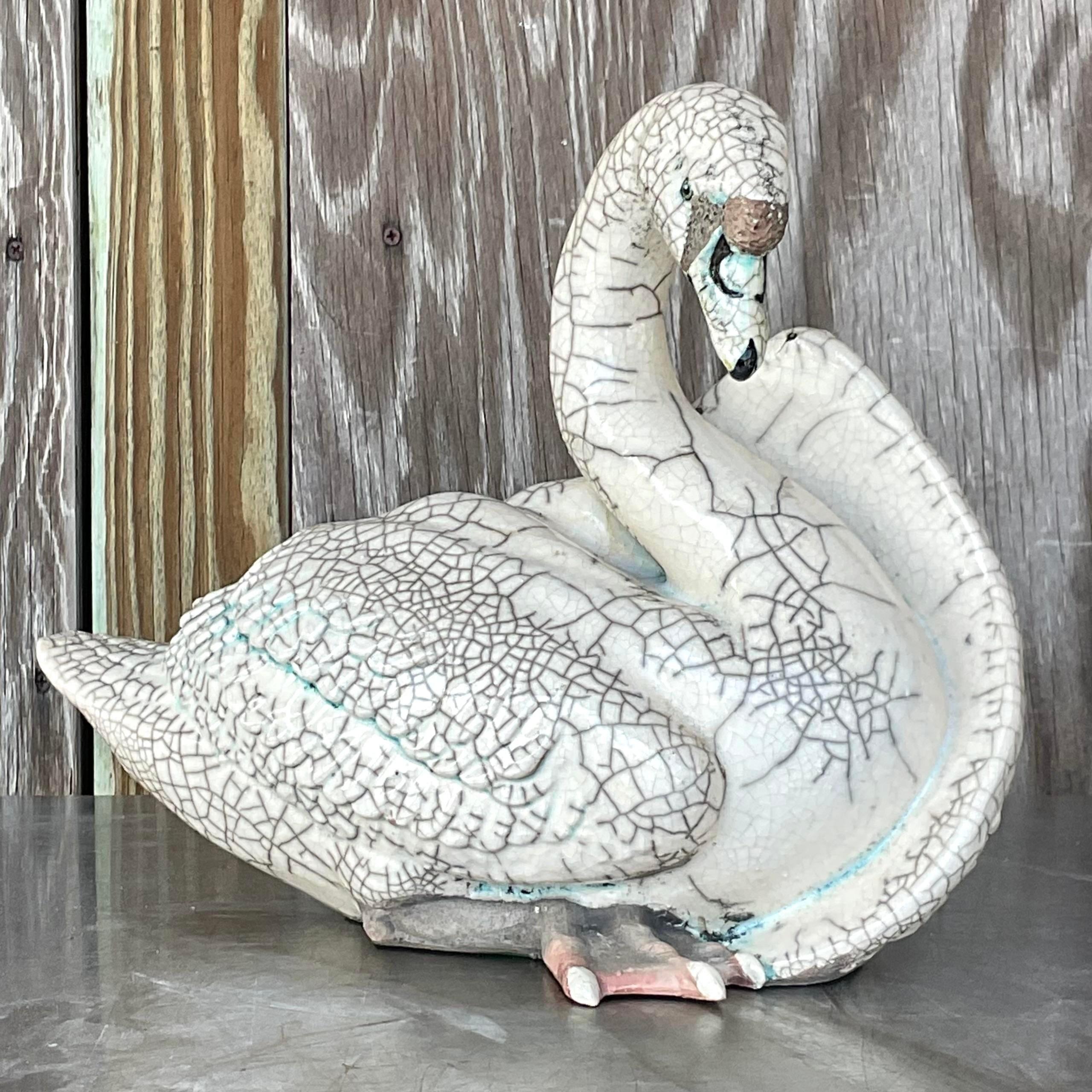 Vintage Boho Crackle Glazed Ceramic Swan en vente 1