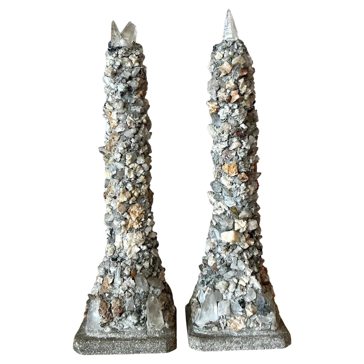 Obelischi incrostati di cristallo vintage Boho - Una coppia in vendita