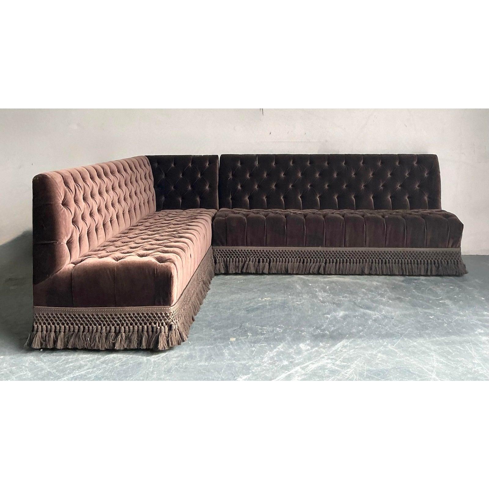 Sezionale in velluto su misura Schumacher Vintage By in vendita 3