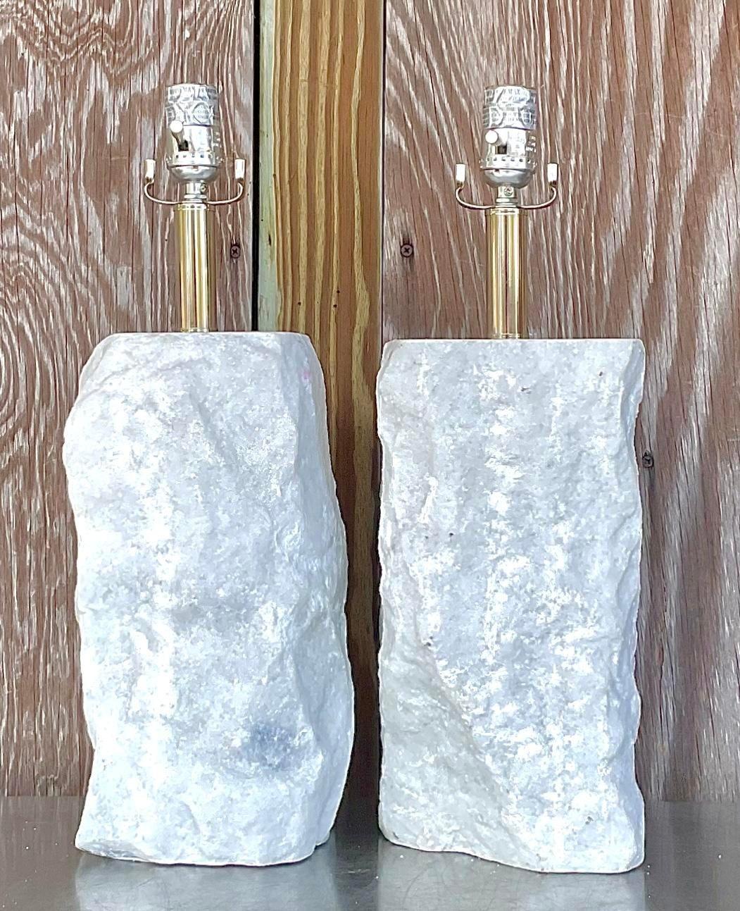 20ième siècle Paire de lampes vintage en marbre taillé Boho en vente