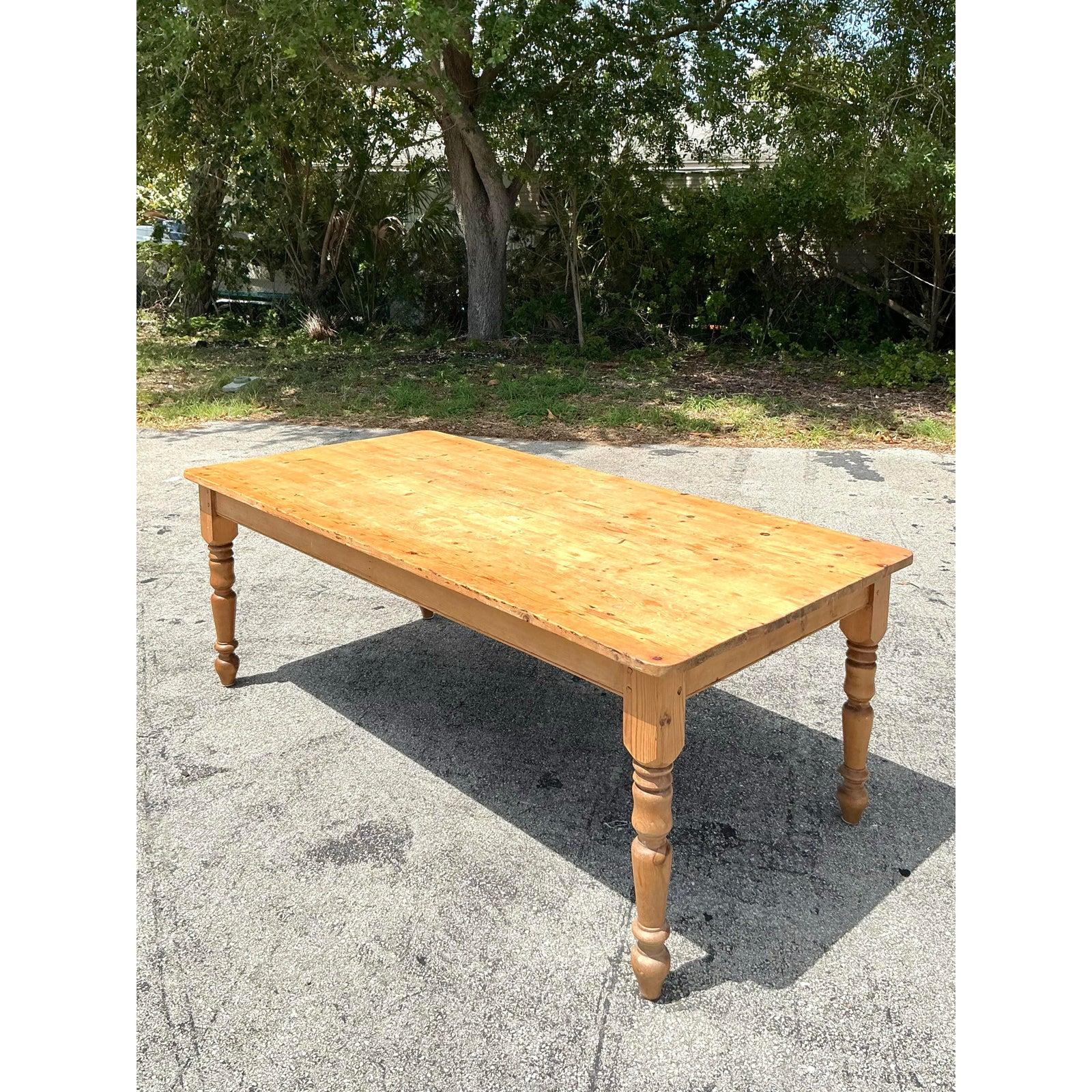 Table de ferme Vintage Boho Distressed en vente 5