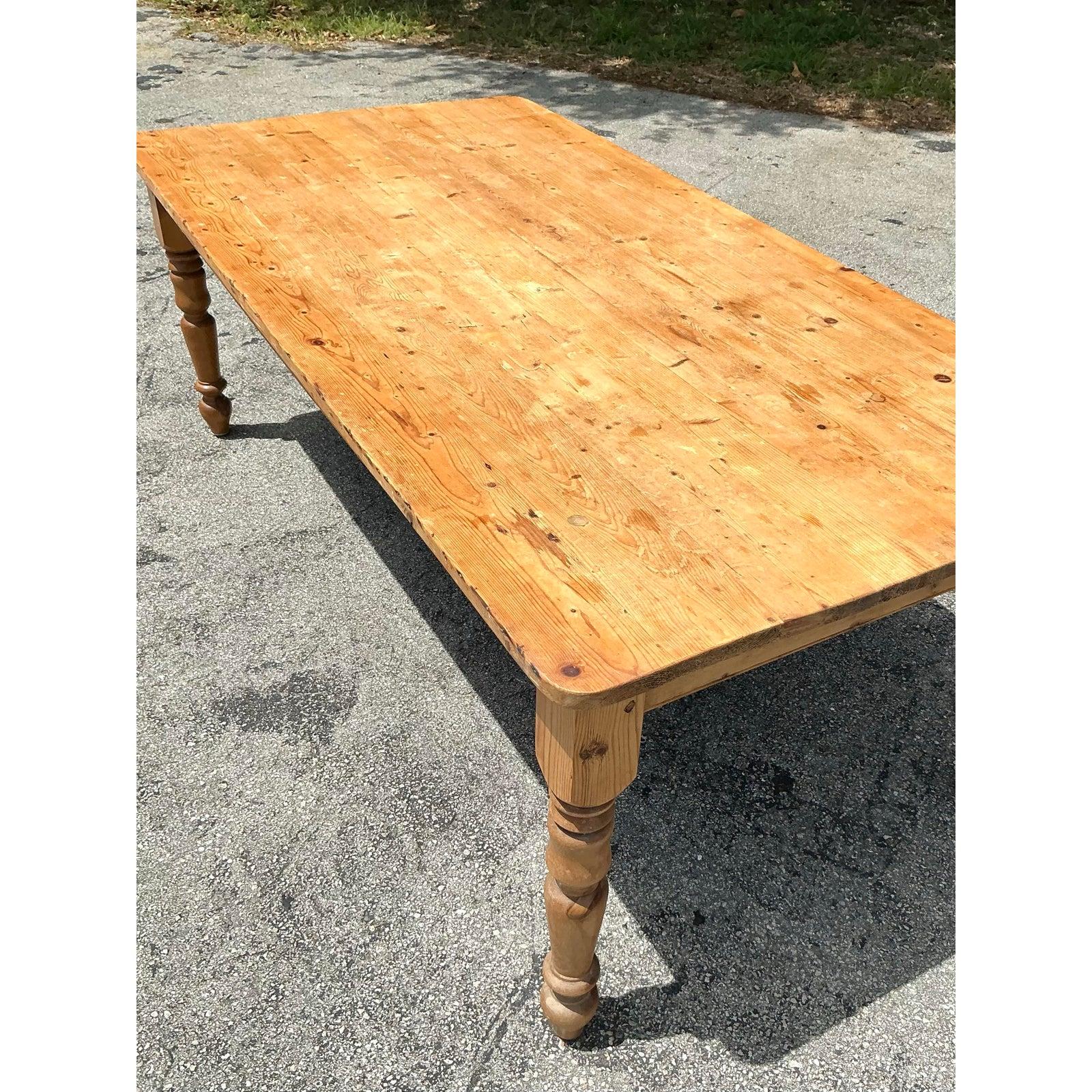 20ième siècle Table de ferme Vintage Boho Distressed en vente