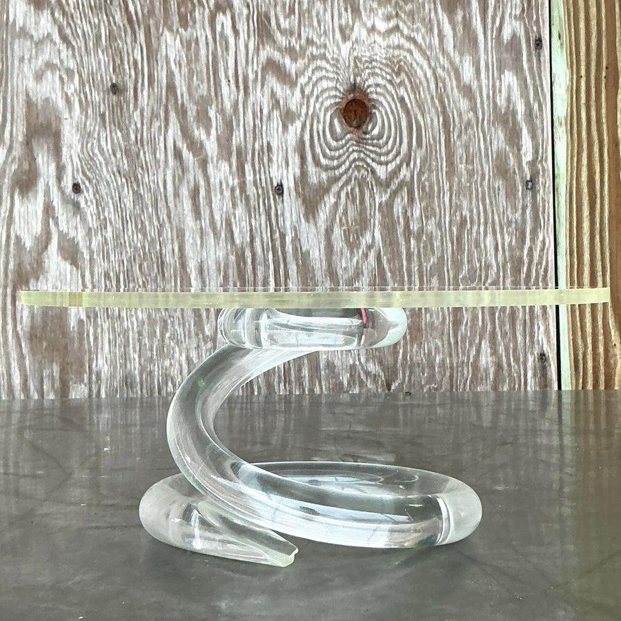 Vintage Boho Dorothy Thorpe Lucite Cake Stand 2