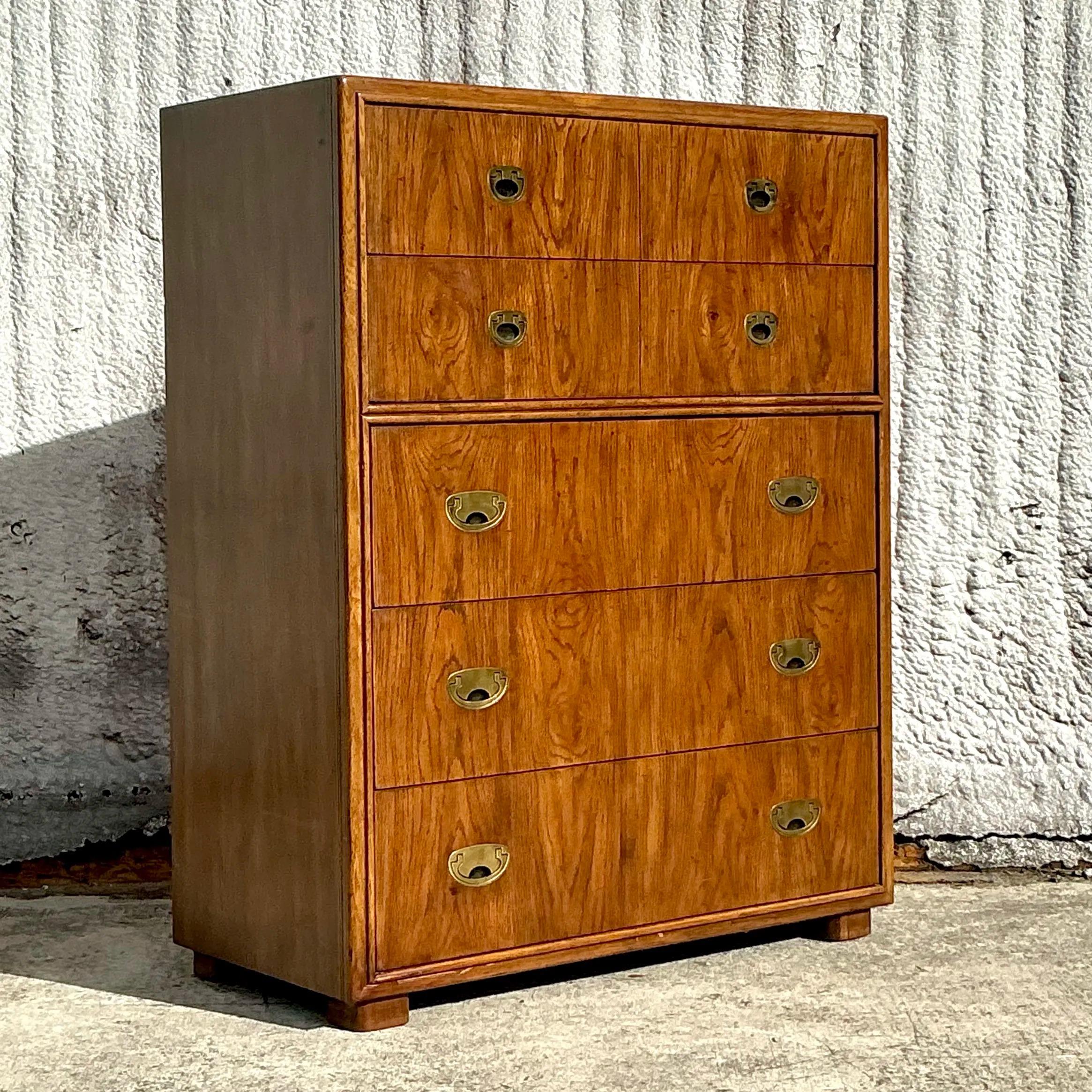 Americano Cassettiera alta Campaigner vintage Boho Drexel in vendita