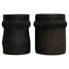 Vintage-Boho-Hocker aus Ebenholz in Paddle-Stump-Optik – ein Paar