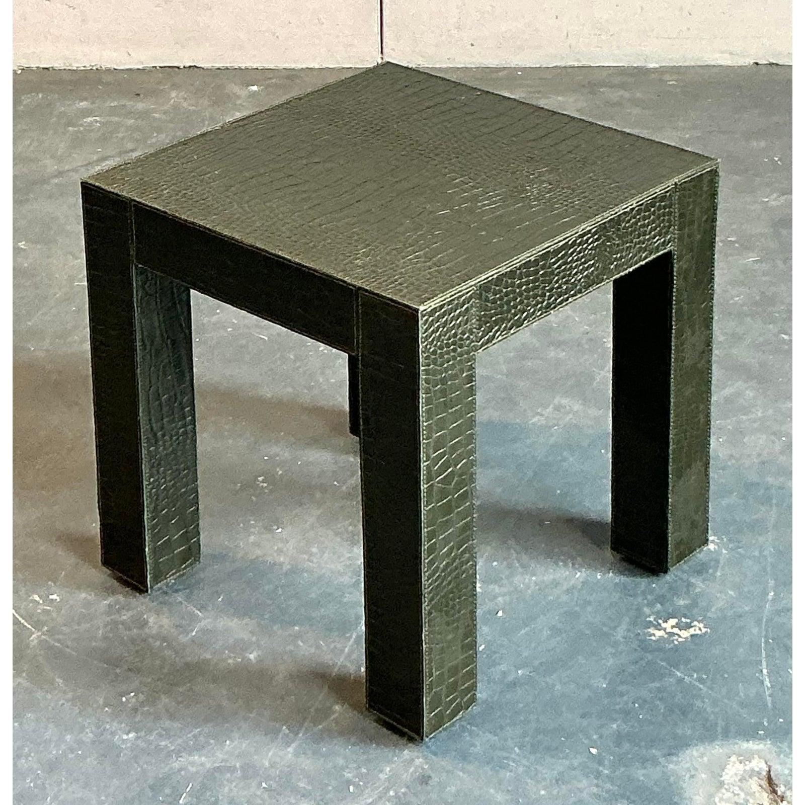 Vintage Boho Embossed Alligator Occasional Table In Good Condition For Sale In West Palm Beach, FL
