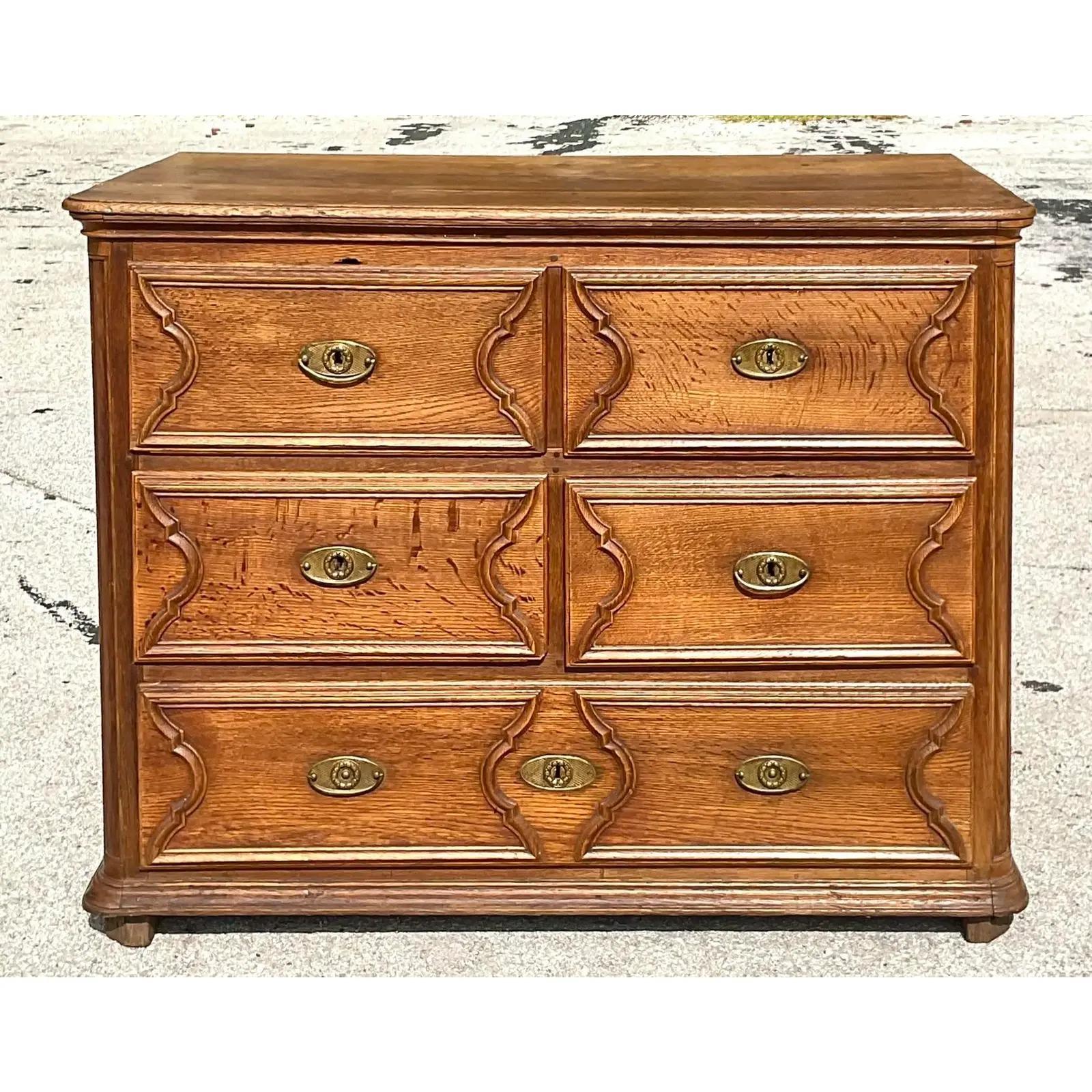 North American Vintage Boho English Georgian Gentlemen’s Chest of Drawers For Sale