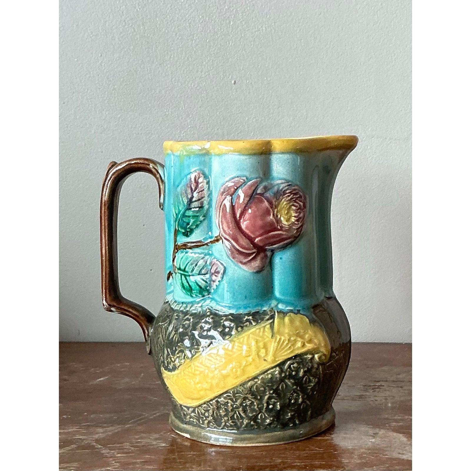 20ième siècle Pichet vintage Boho en majolique anglaise en vente