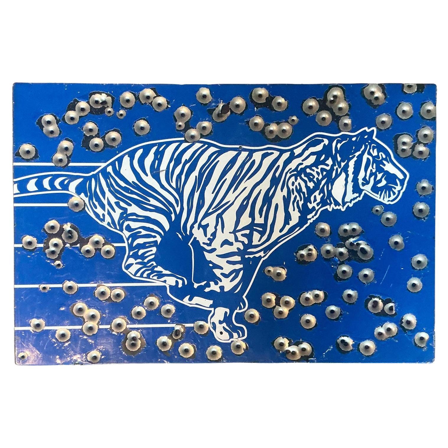 Scultura da parete in metallo vintage Boho Exxon Tiger