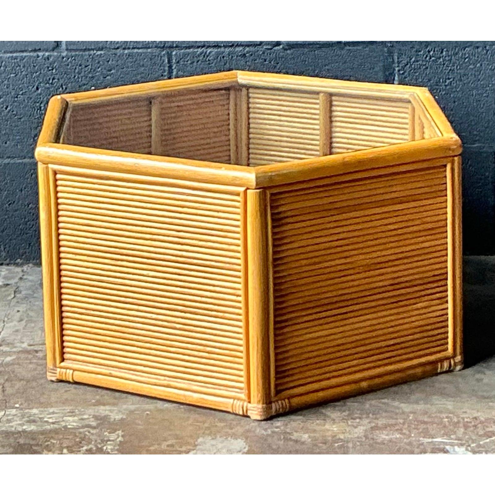 Table Vintage Boho en Rotin à Facettes en vente 2