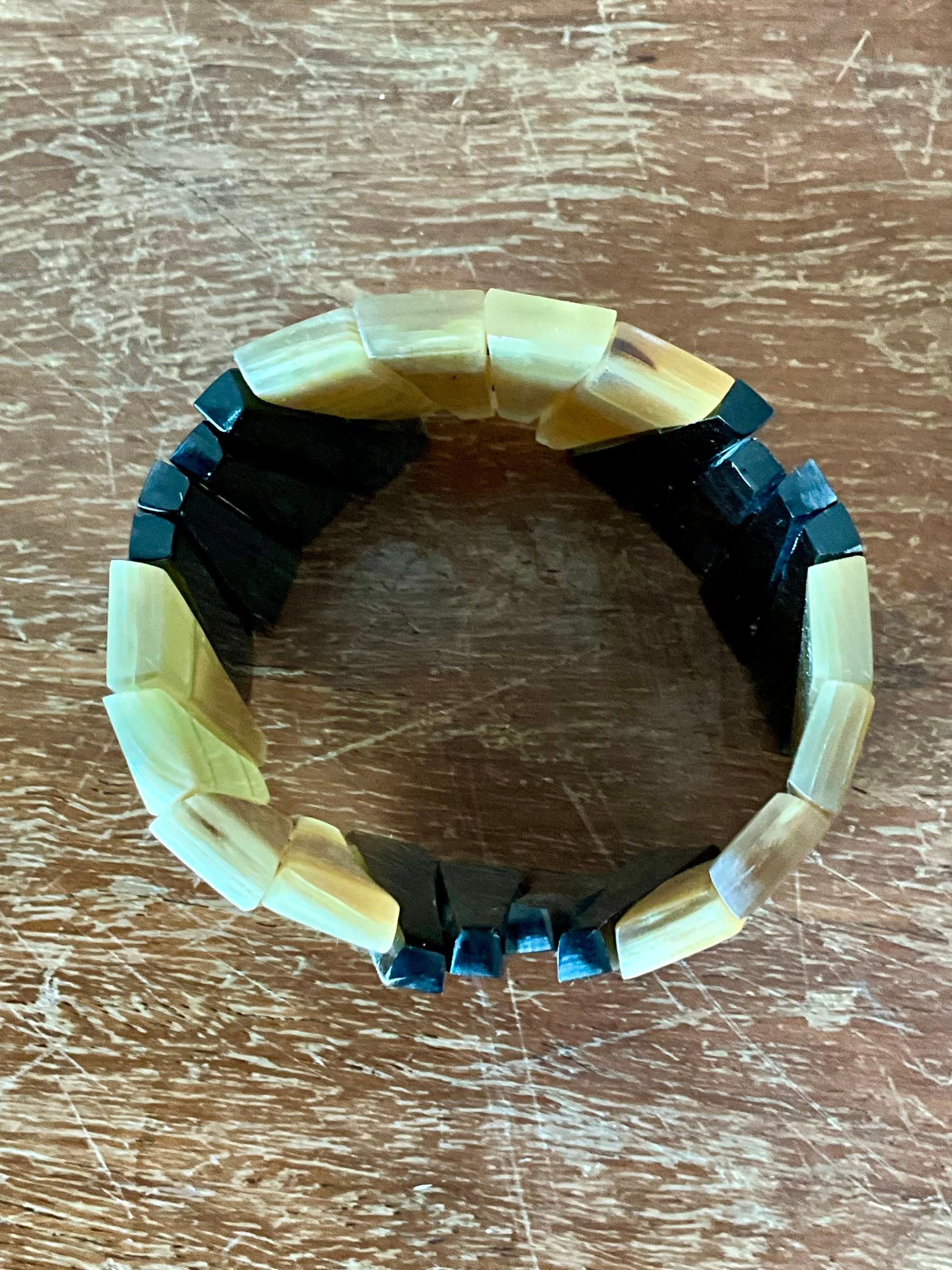 Bracciale allungato in finto corno di bufalo vintage Boho in vendita 2