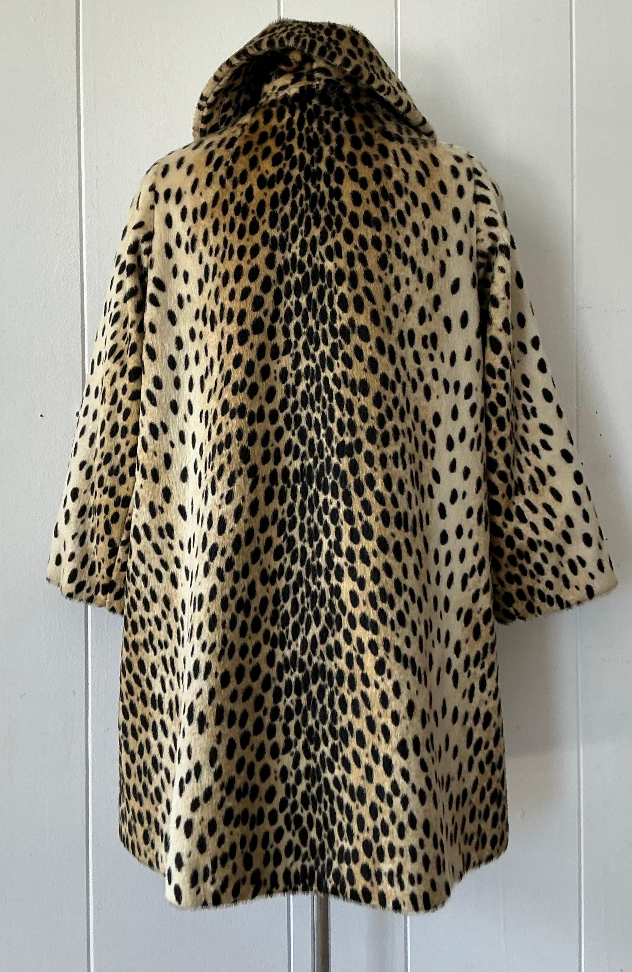 Vintage Boho Faux Fur Leopard Belted Coat For Sale 4