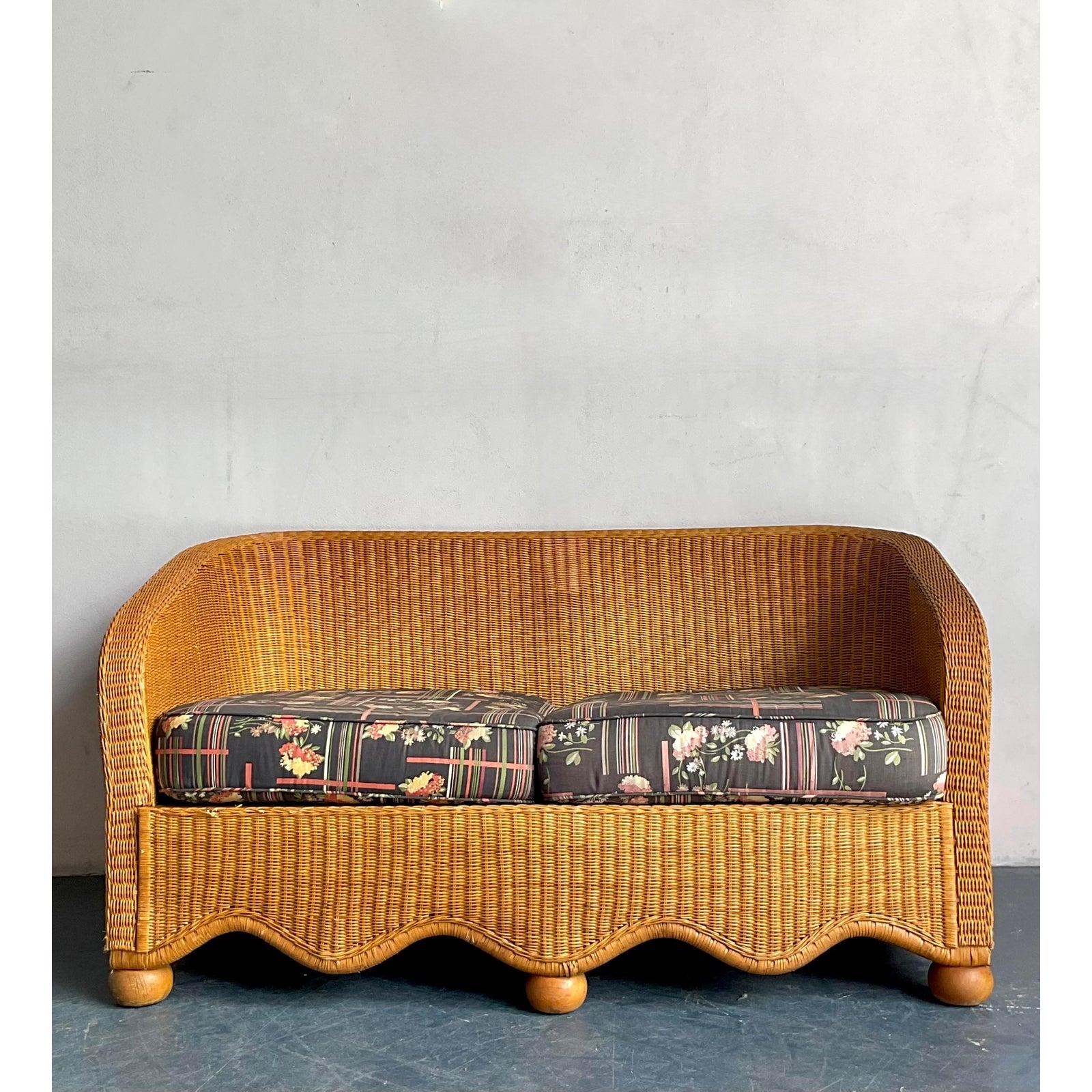 Vintage Boho Ficks Reed Woven Rattan Sofa In Good Condition For Sale In West Palm Beach, FL