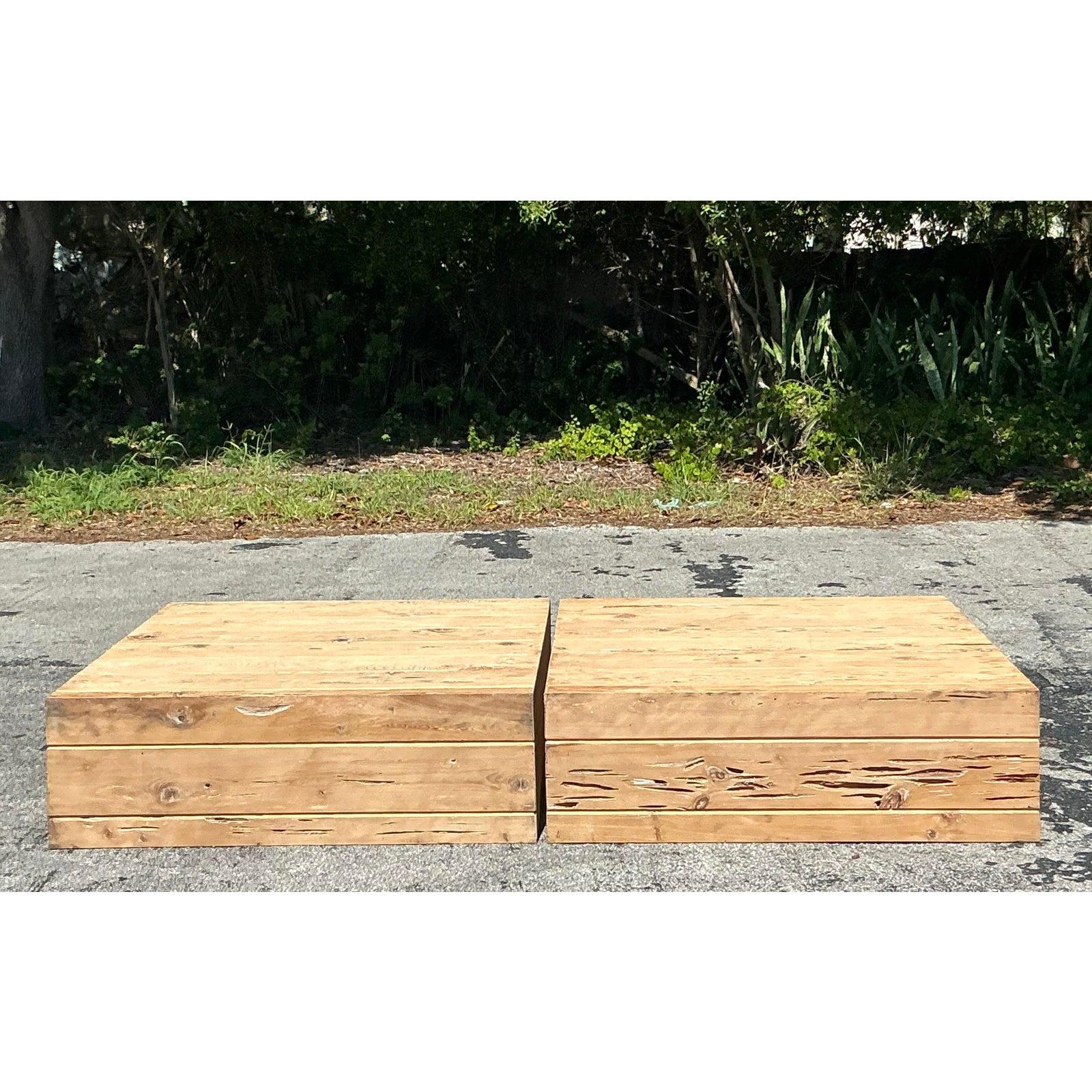 Mesa baja Vintage Boho Florida Pecky Cypress en venta 5