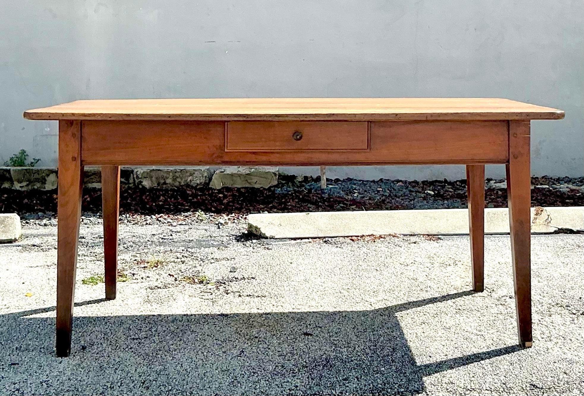 20ième siècle Table de ferme bohème vintage en planches françaises en vente