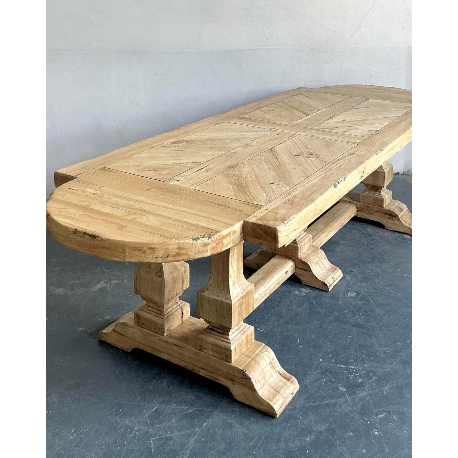 Mesa de comedor francesa boho vintage siglo XX en venta