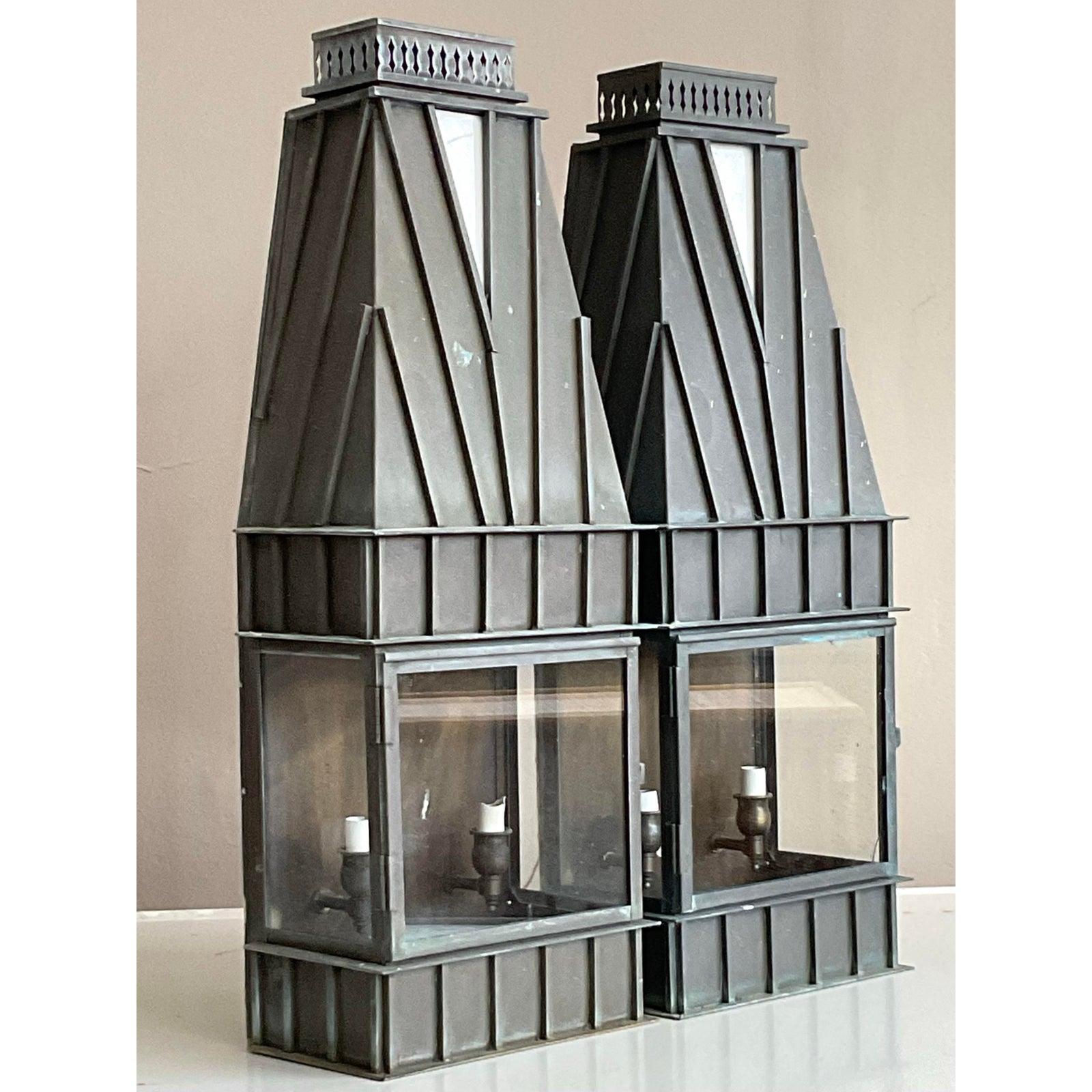 Américain Paire d'appliques Vintage Boho Georgian Art Lighting - A Pair en vente