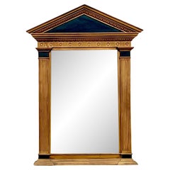 Miroir à fronton doré néoclassique vintage