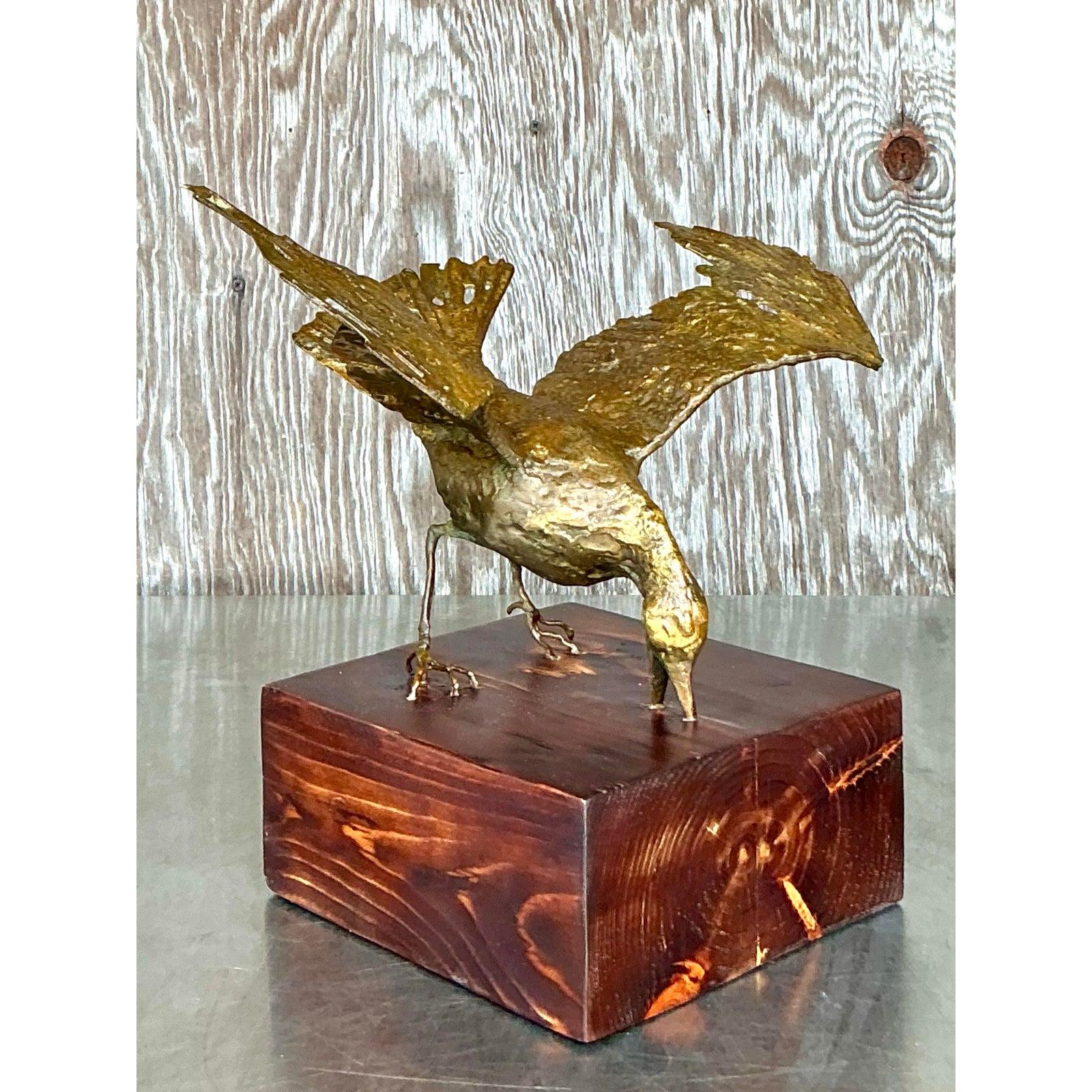 Sculpture d'oiseau Boho dorée à l'ancienne Bon état - En vente à West Palm Beach, FL