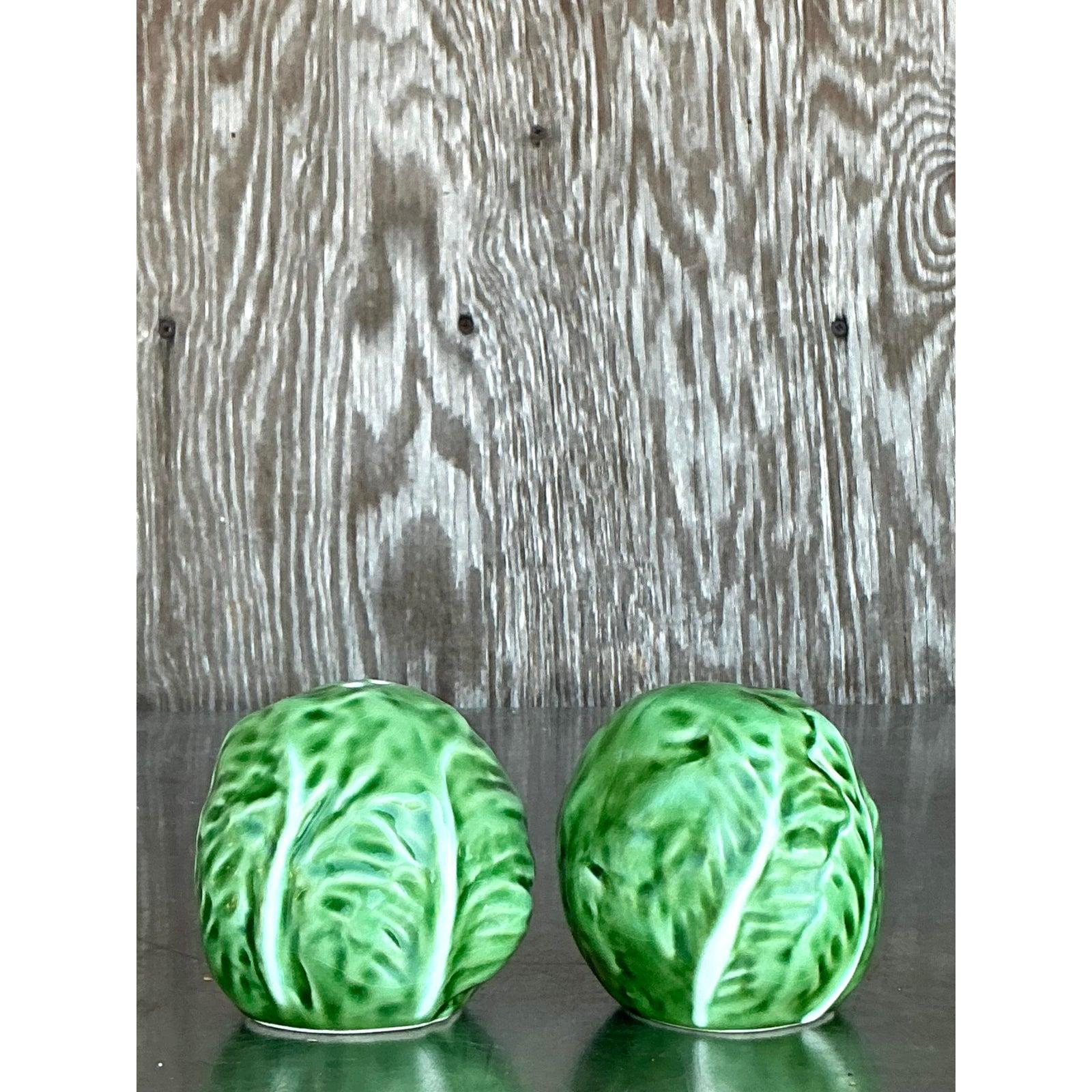 20ième siècle Salière et Poivrière Vintage Boho en céramique émaillée Cabbage en vente
