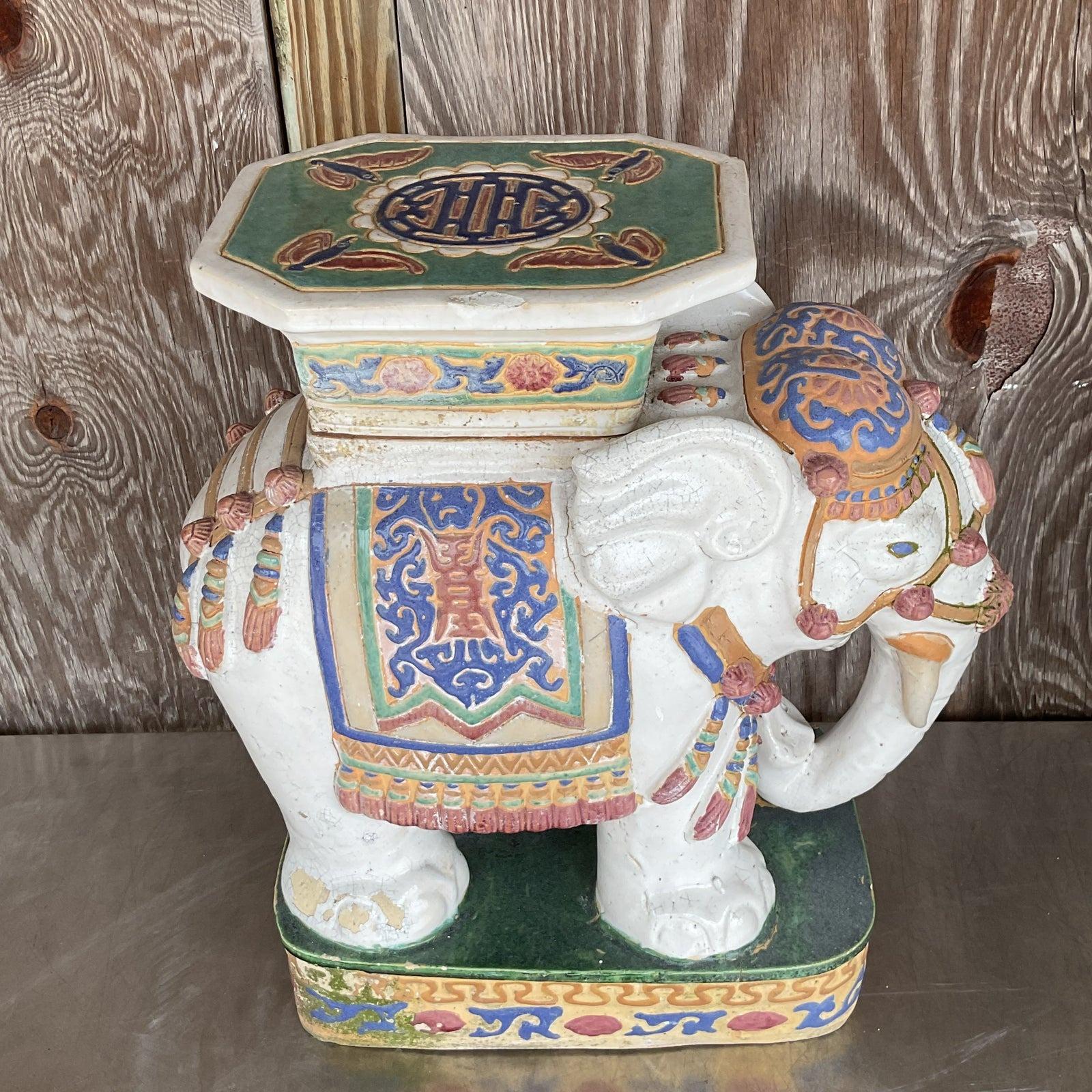Sgabello basso da giardino Elefante in ceramica smaltata vintage Boho in vendita 4