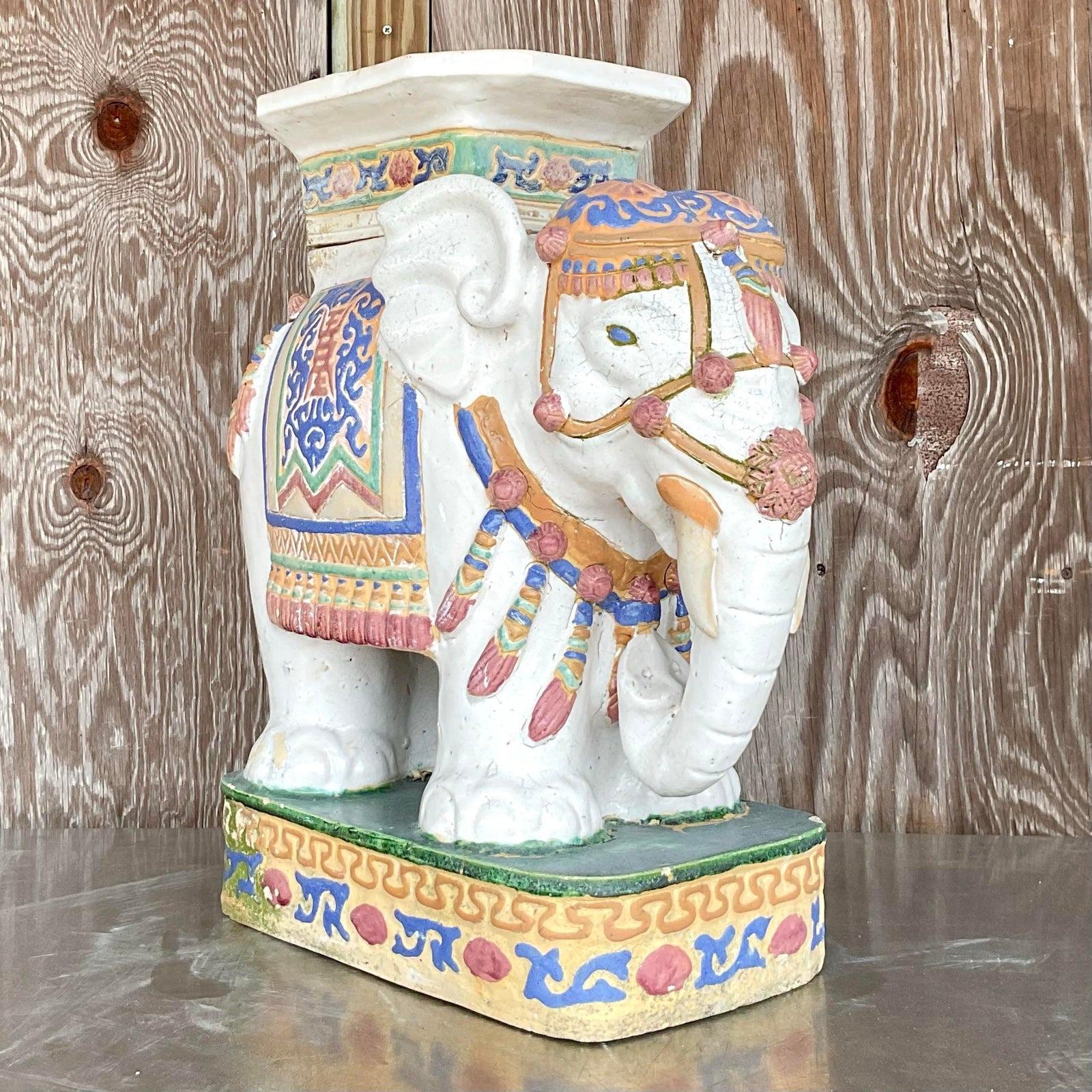 Sgabello basso da giardino Elefante in ceramica smaltata vintage Boho in vendita 1