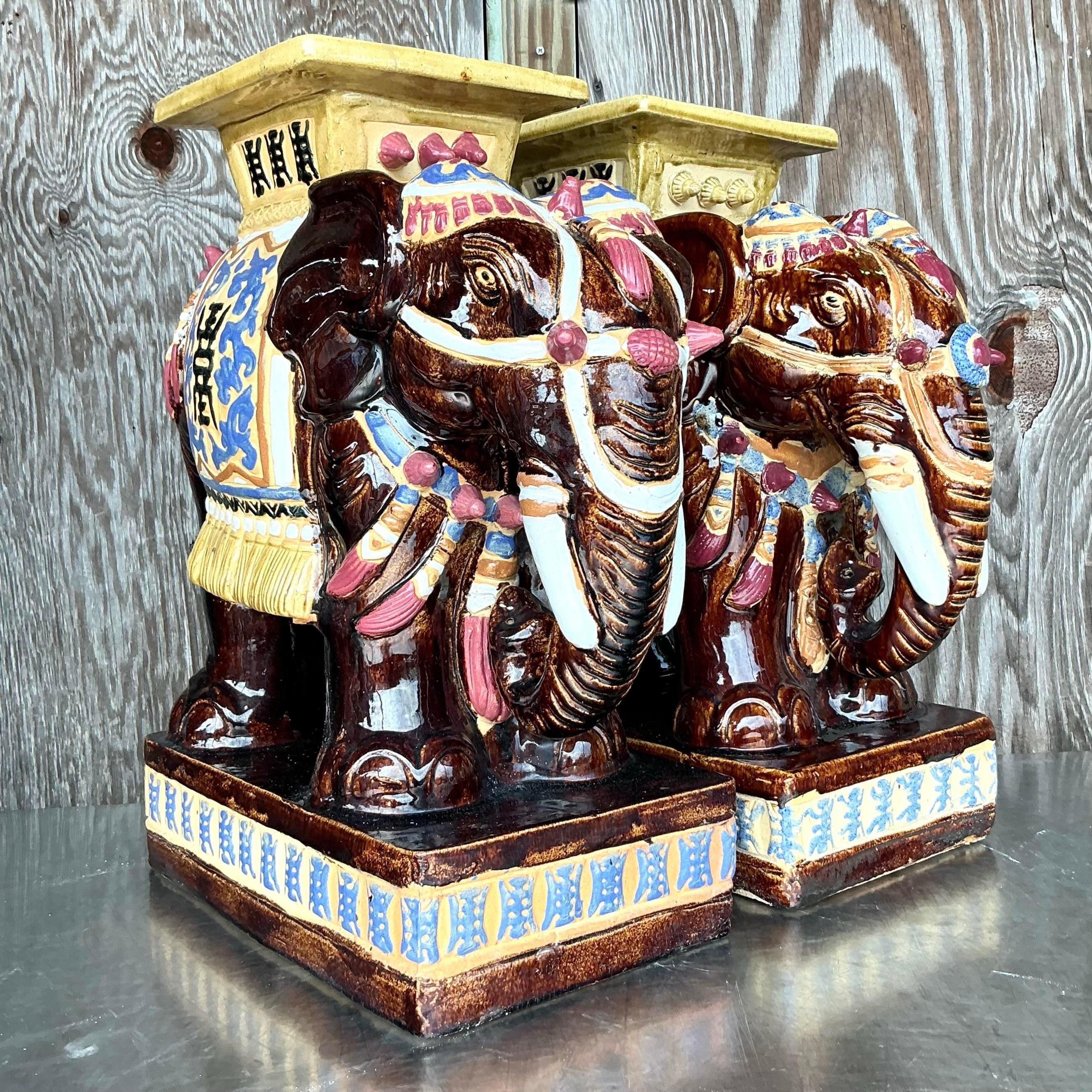 Paire de tabourets bas éléphants en céramique émaillée Boho Vintage en vente 4