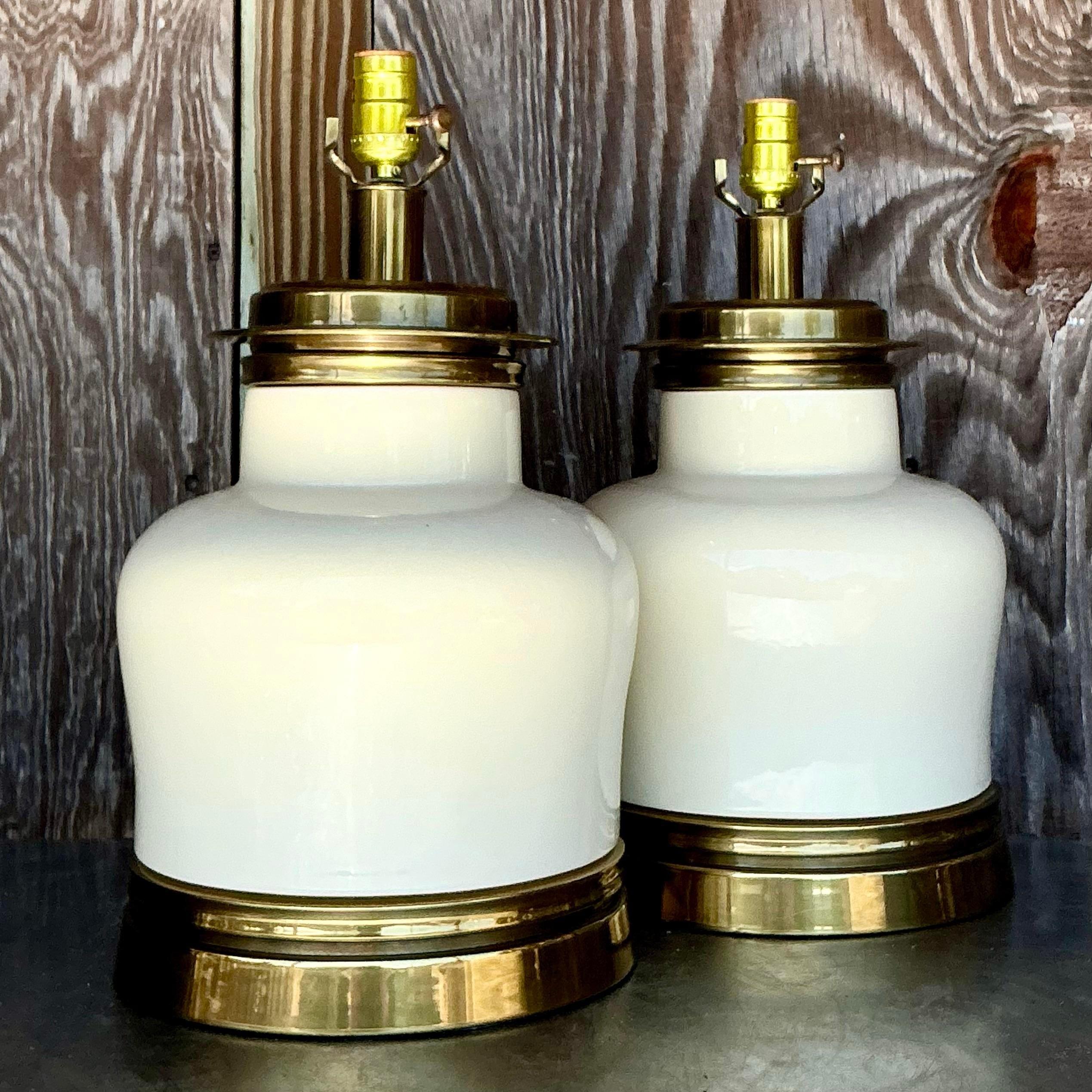 Laiton Paire de lampes bohème vintage en céramique émaillée d'après Chapman en vente